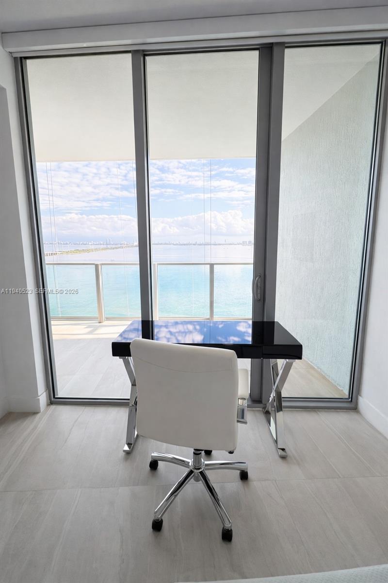 2900 NE 7th Ave #1905, Miami FL 33137
