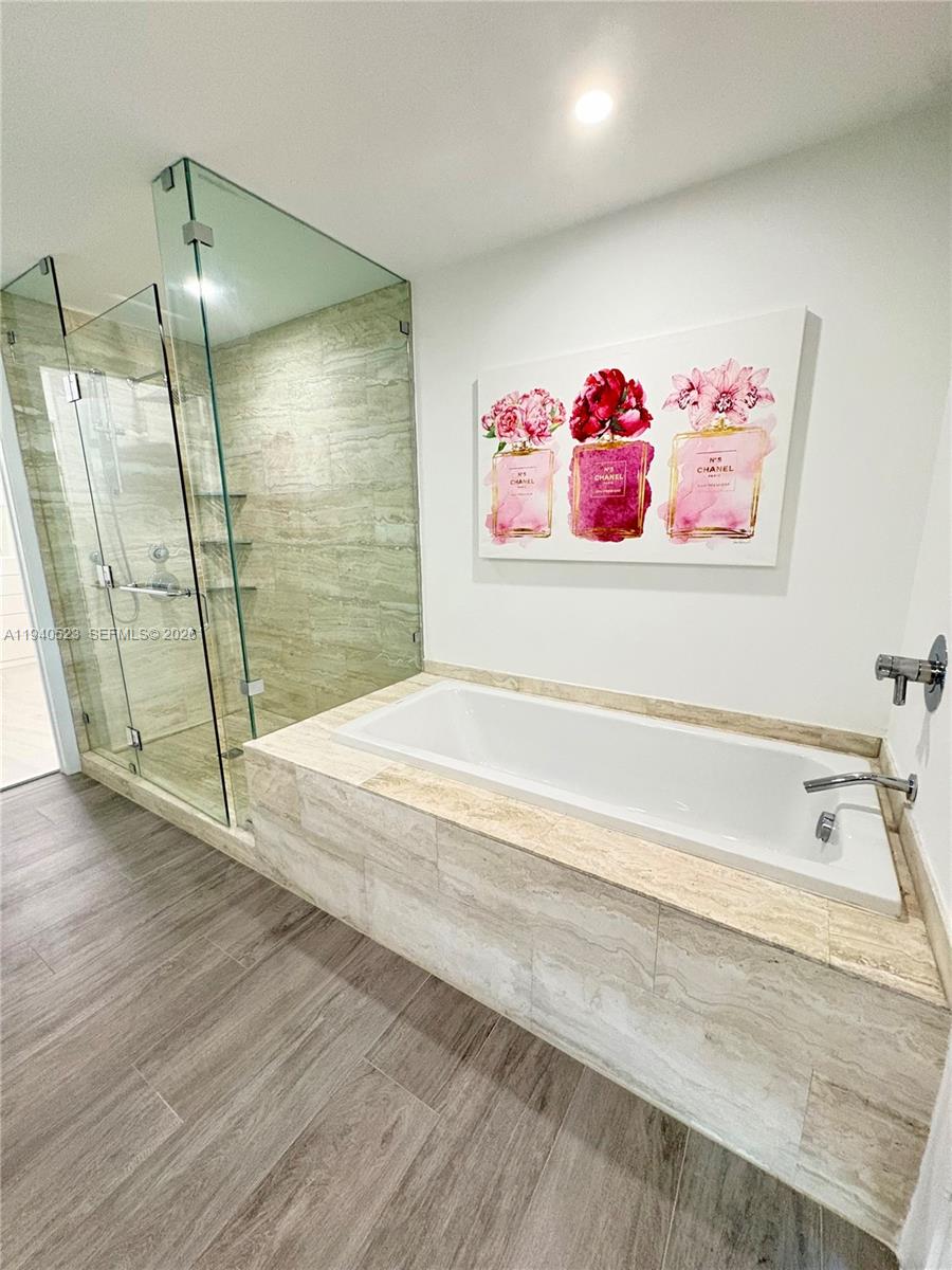 2900 NE 7th Ave #1905, Miami FL 33137
