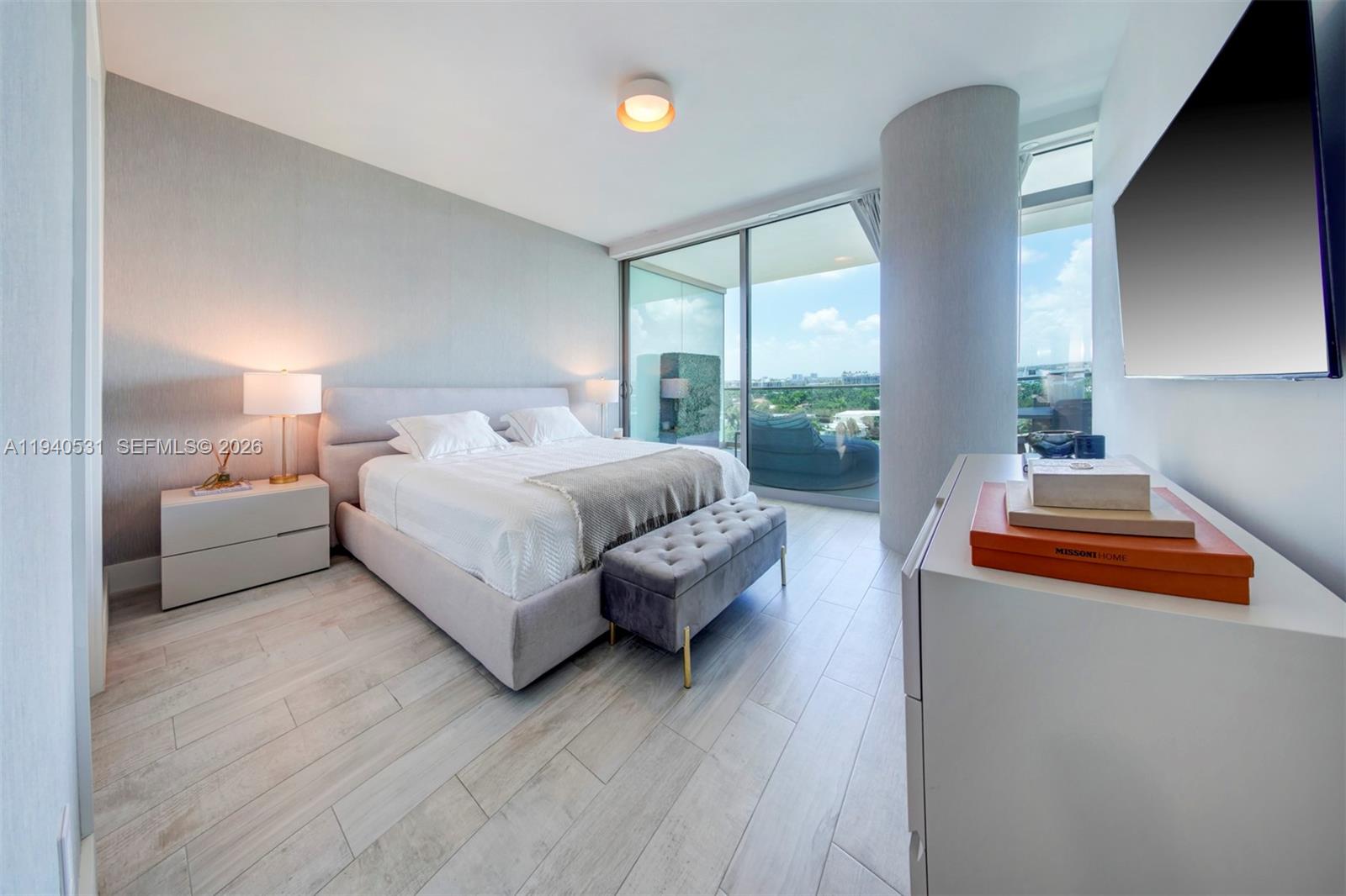 10201 Collins Ave #804, Bal Harbour FL 33154