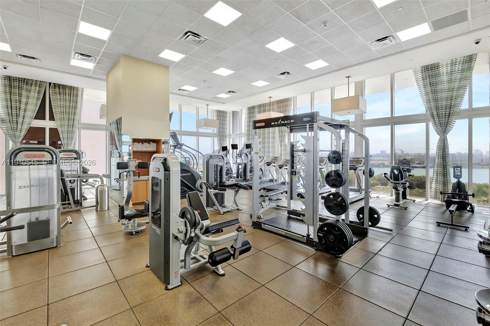 50 Biscayne Blvd #4908, Miami FL 33132