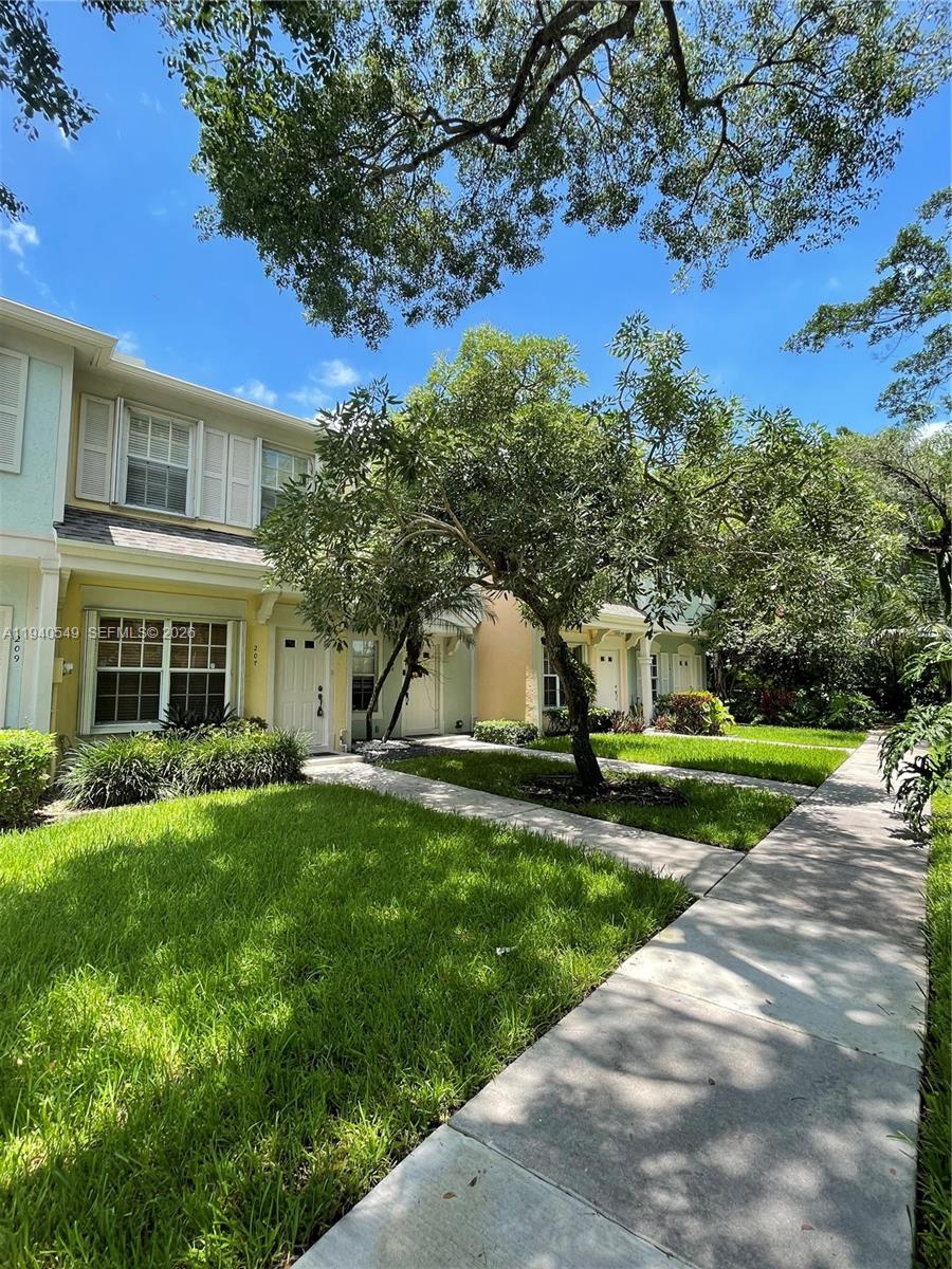 207 Mallory Ct #207, Weston FL 33326