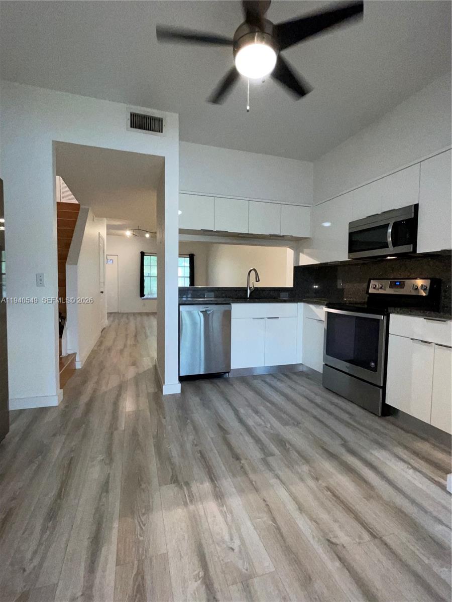 207 Mallory Ct #207, Weston FL 33326