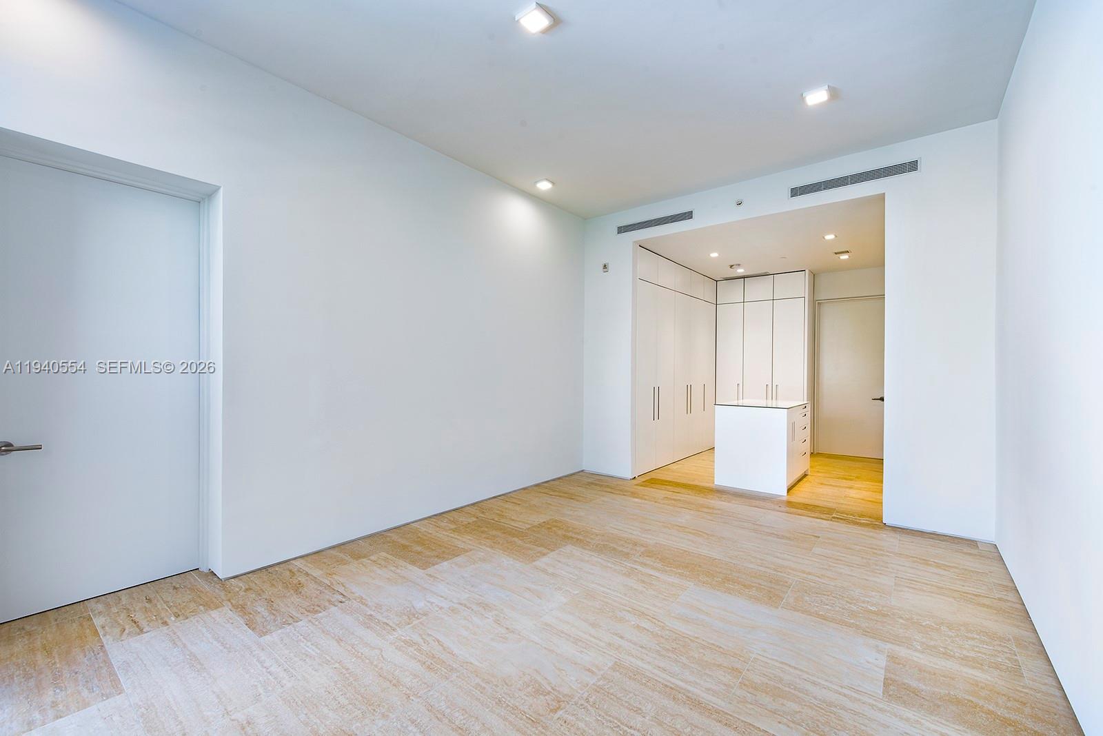 311 Meridian Ave #302, Miami Beach FL 33139