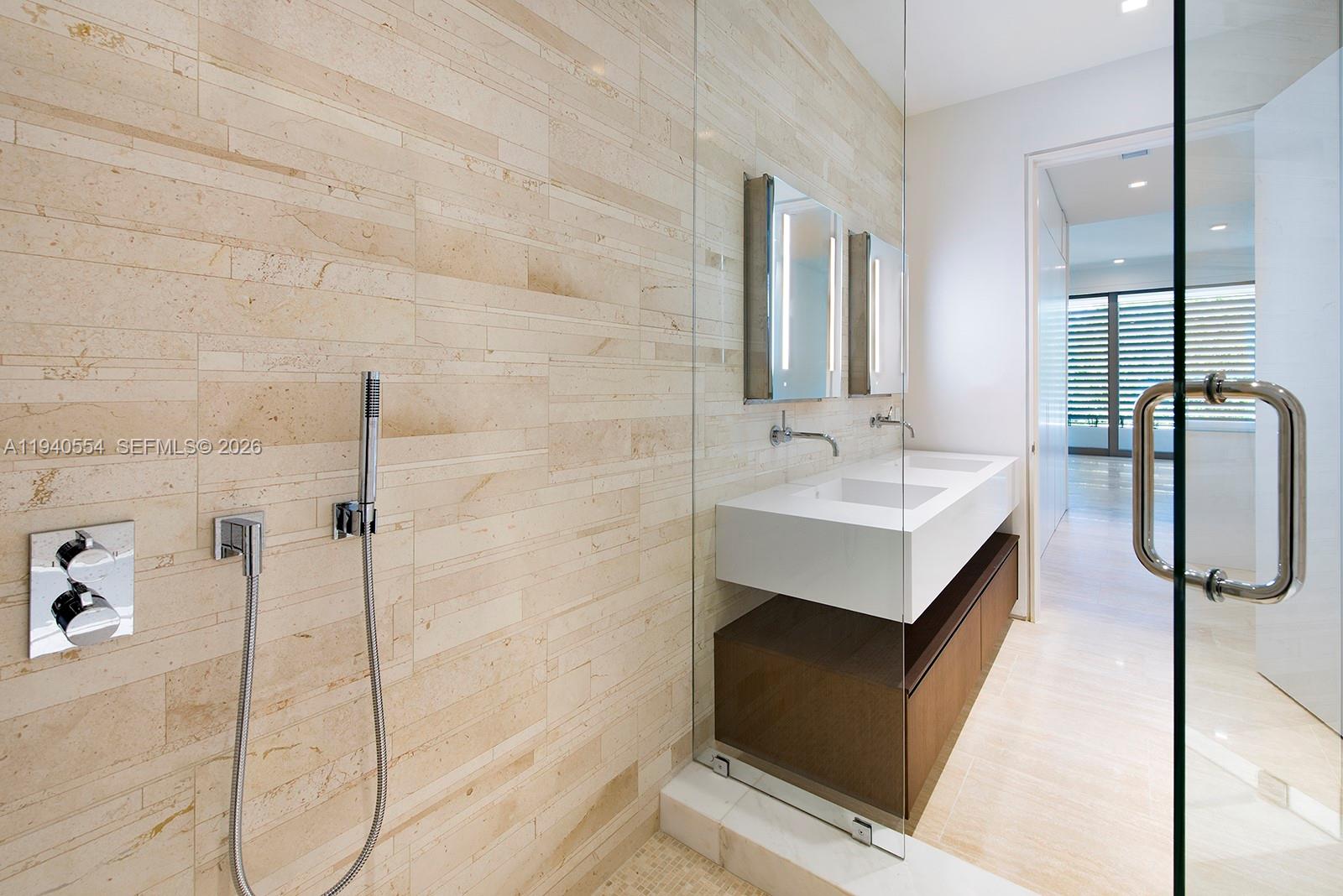 311 Meridian Ave #302, Miami Beach FL 33139