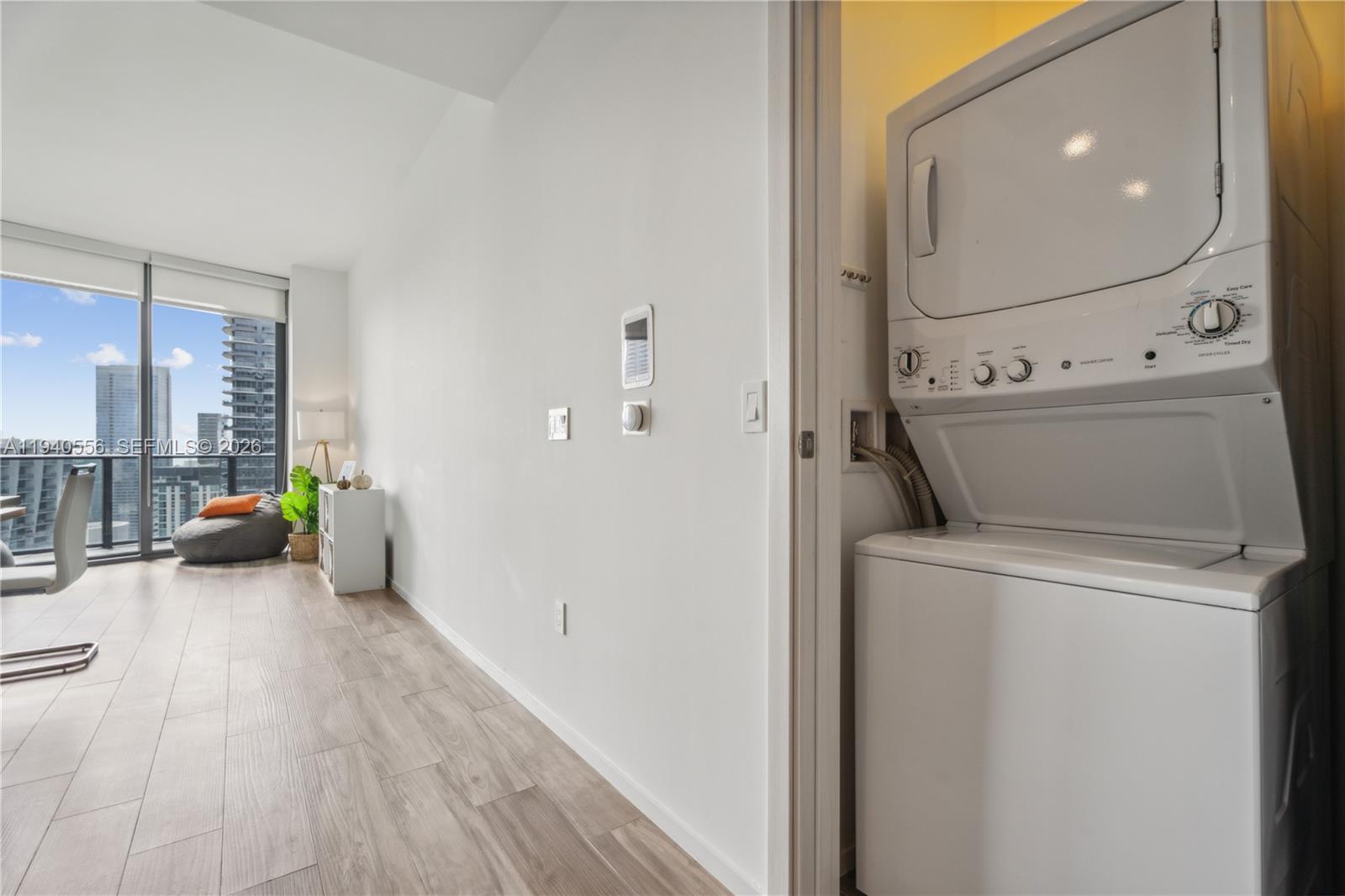 801 S Miami Ave #4803, Miami FL 33130