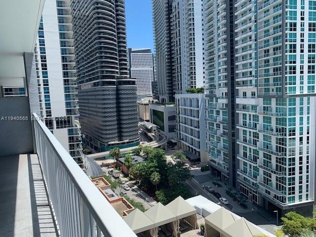 1250 S Miami Ave #1310, Miami FL 33130