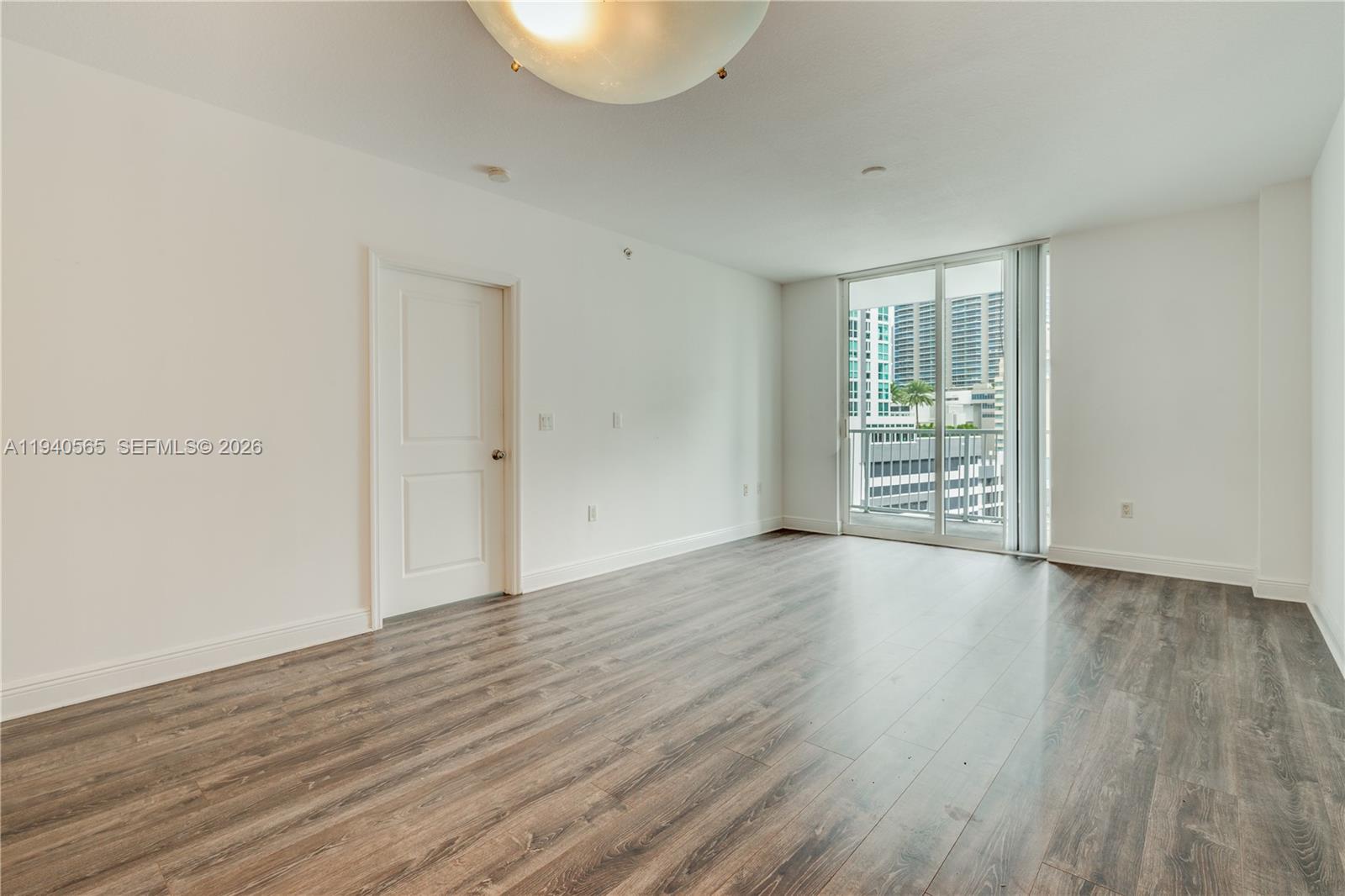 1250 S Miami Ave #1310, Miami FL 33130