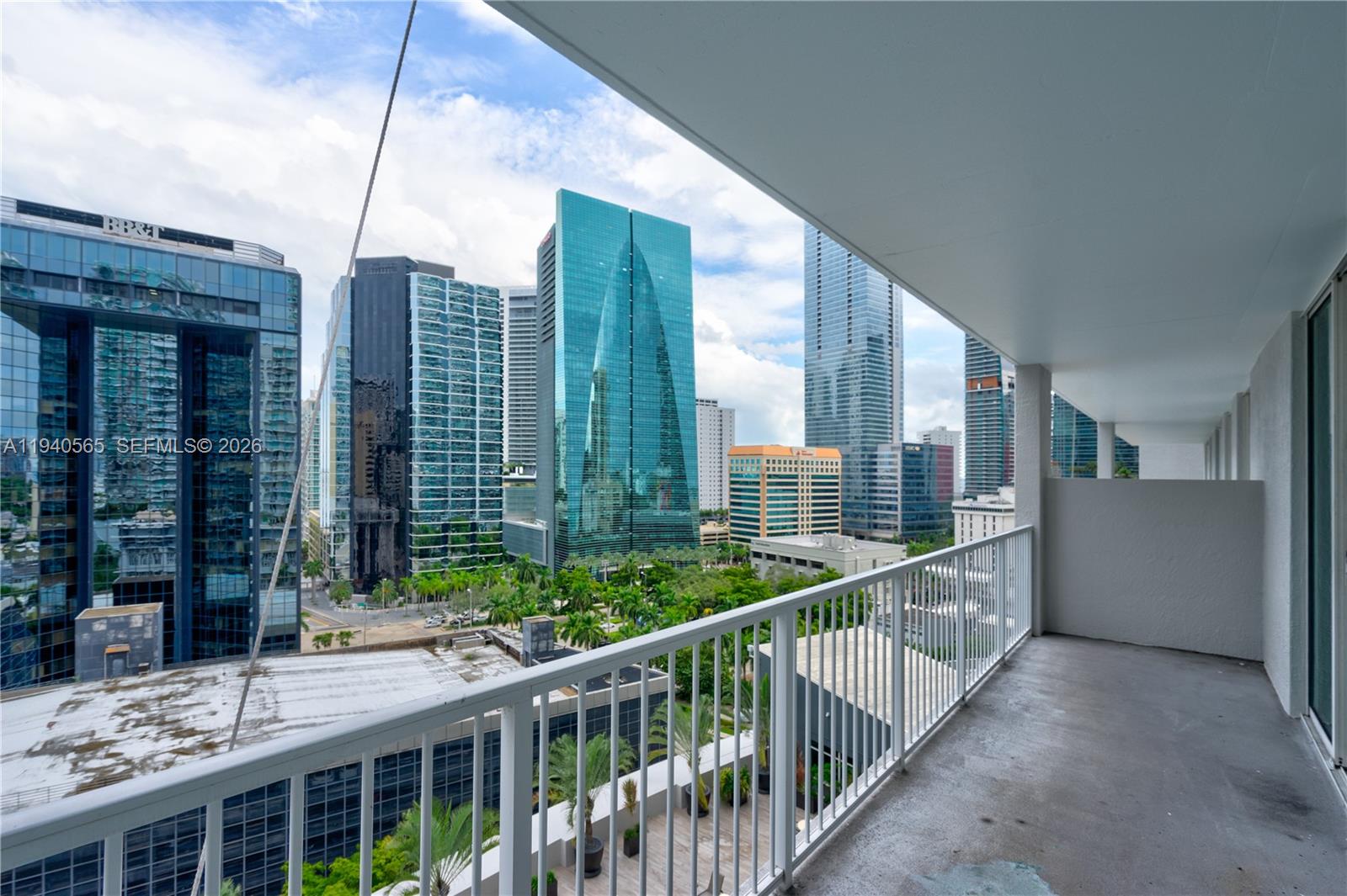 1250 S Miami Ave #1310, Miami FL 33130