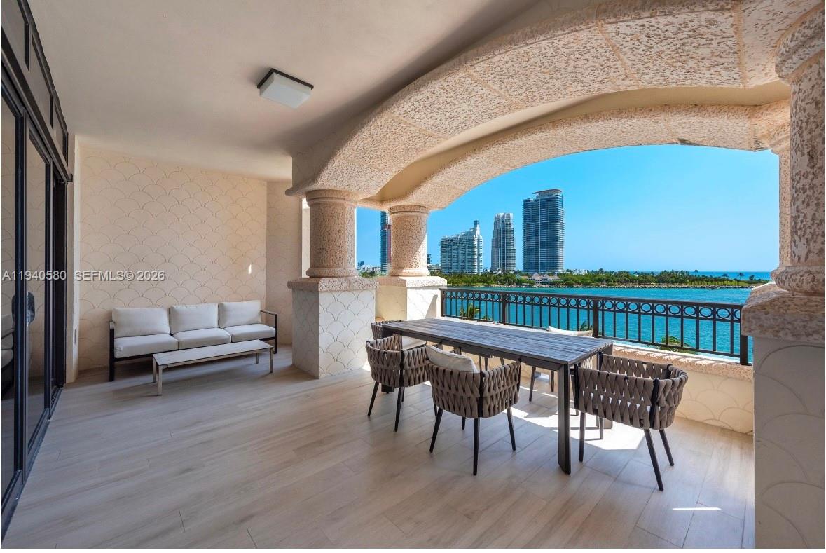 7055 Fisher Island Dr #7055, Miami Beach FL 33109