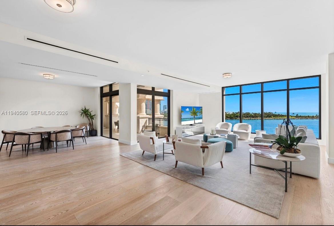 7055 Fisher Island Dr #7055, Miami Beach FL 33109