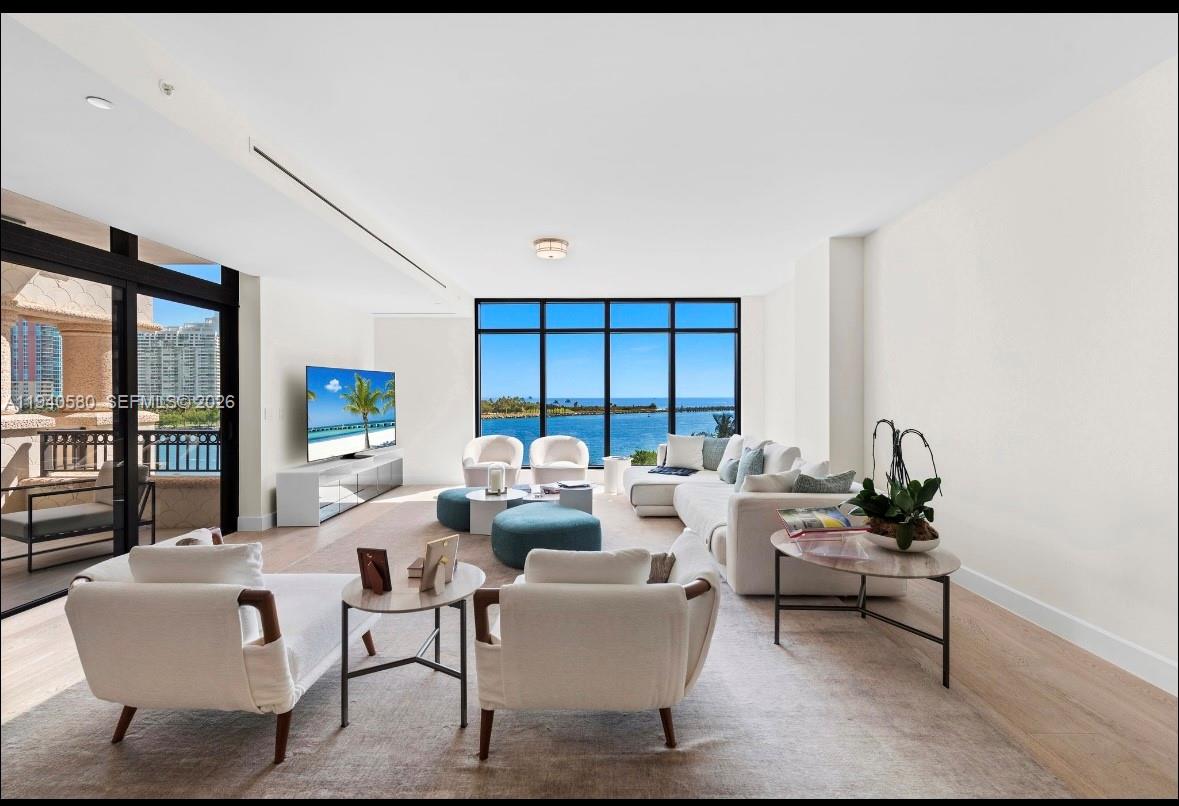 7055 Fisher Island Dr #7055, Miami Beach FL 33109