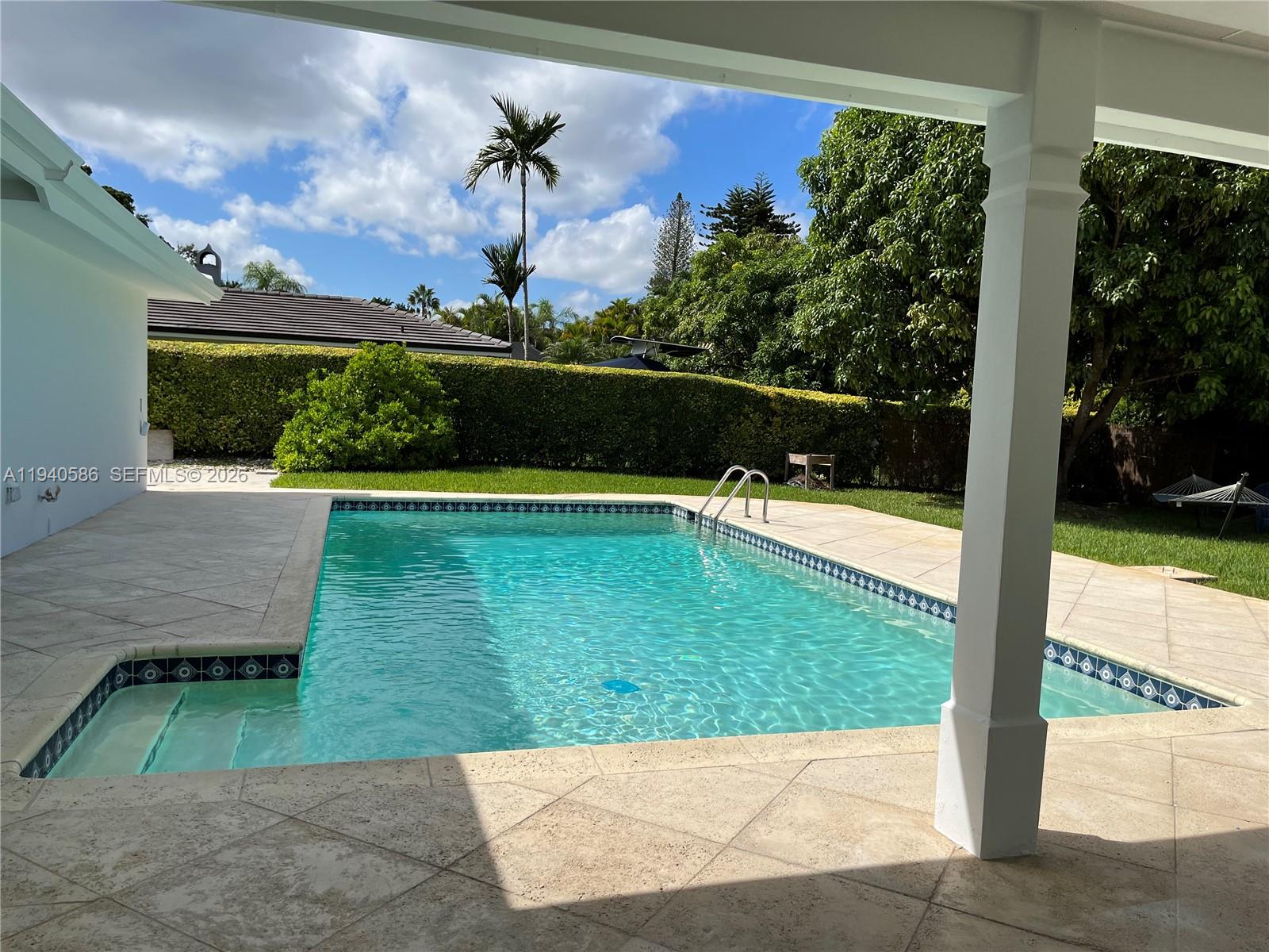 7921 SW 143rd St, Palmetto Bay FL 33158