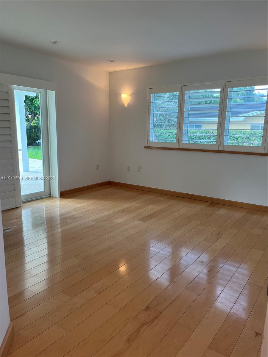 7921 SW 143rd St, Palmetto Bay FL 33158