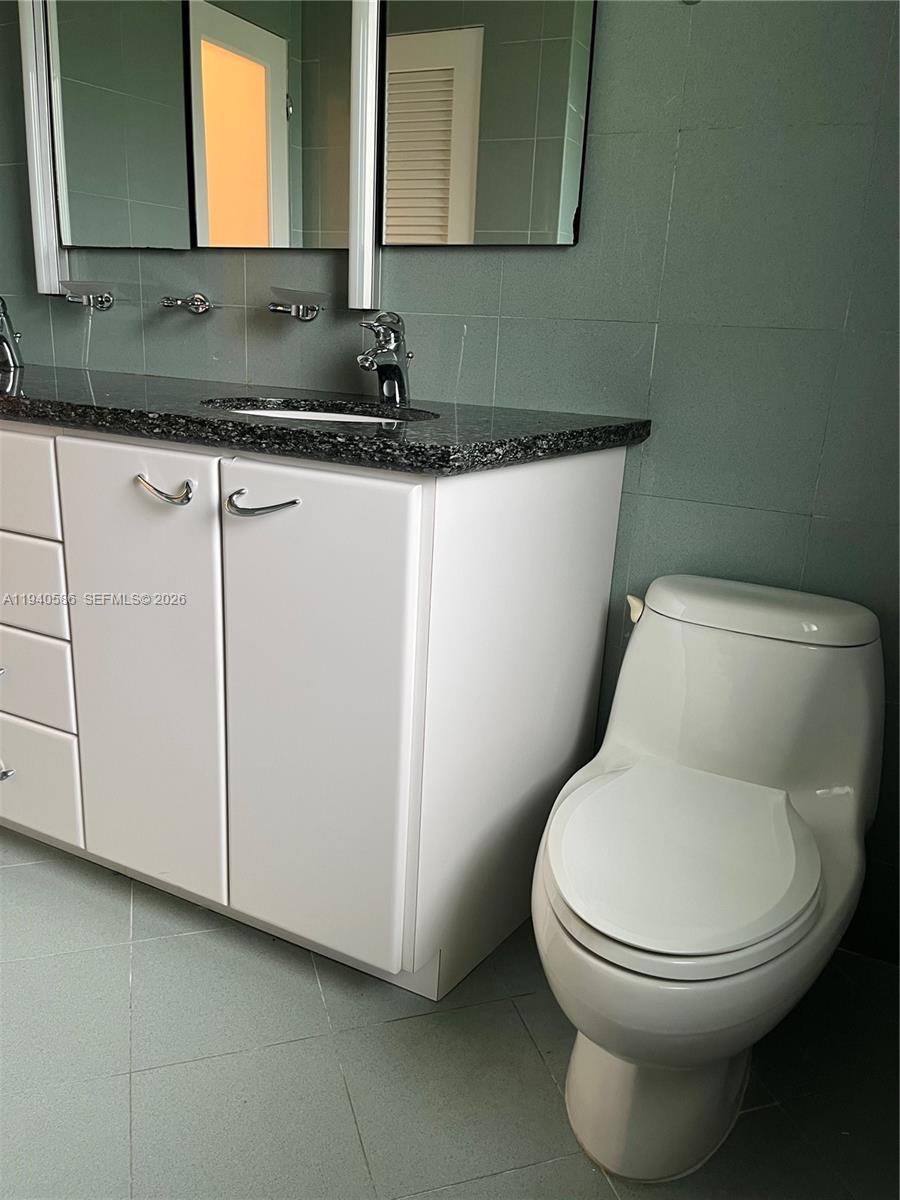 7921 SW 143rd St, Palmetto Bay FL 33158
