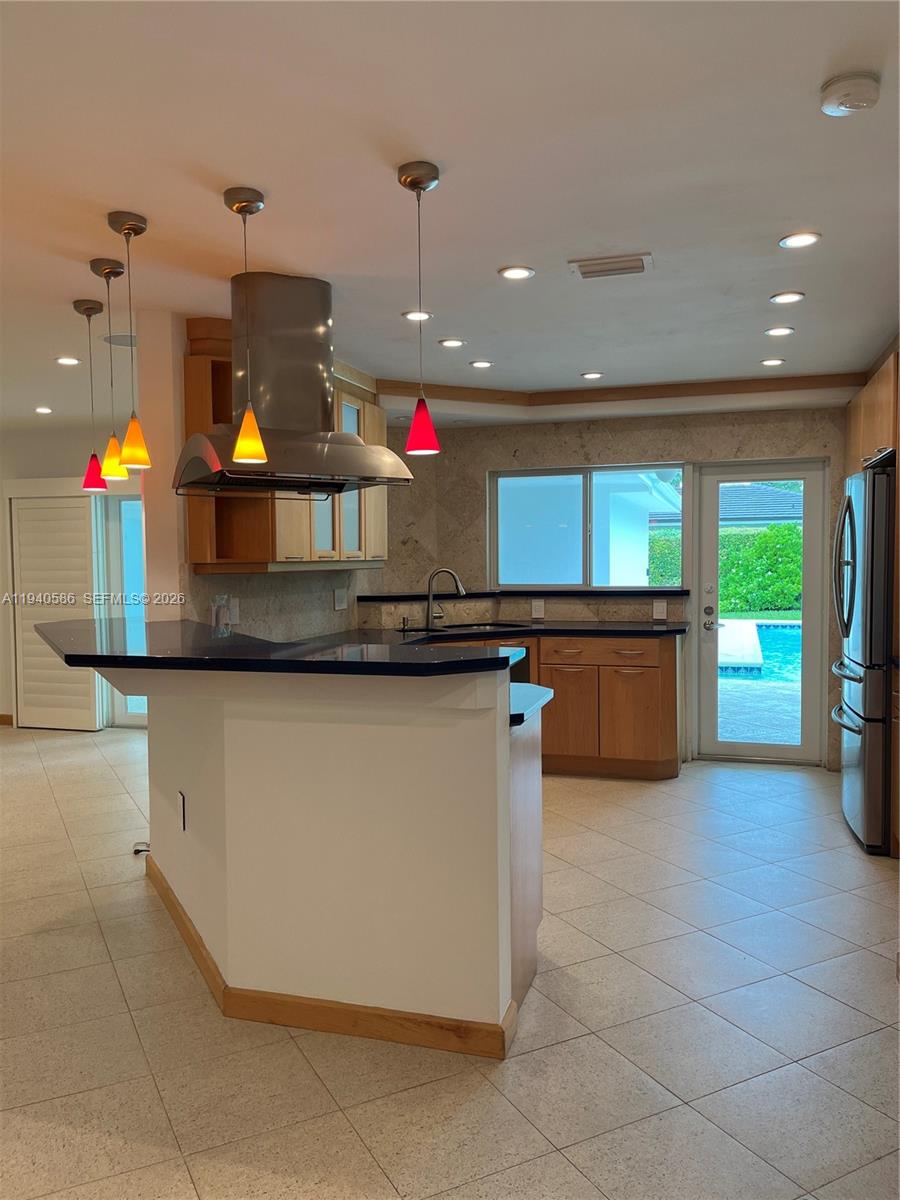 7921 SW 143rd St, Palmetto Bay FL 33158