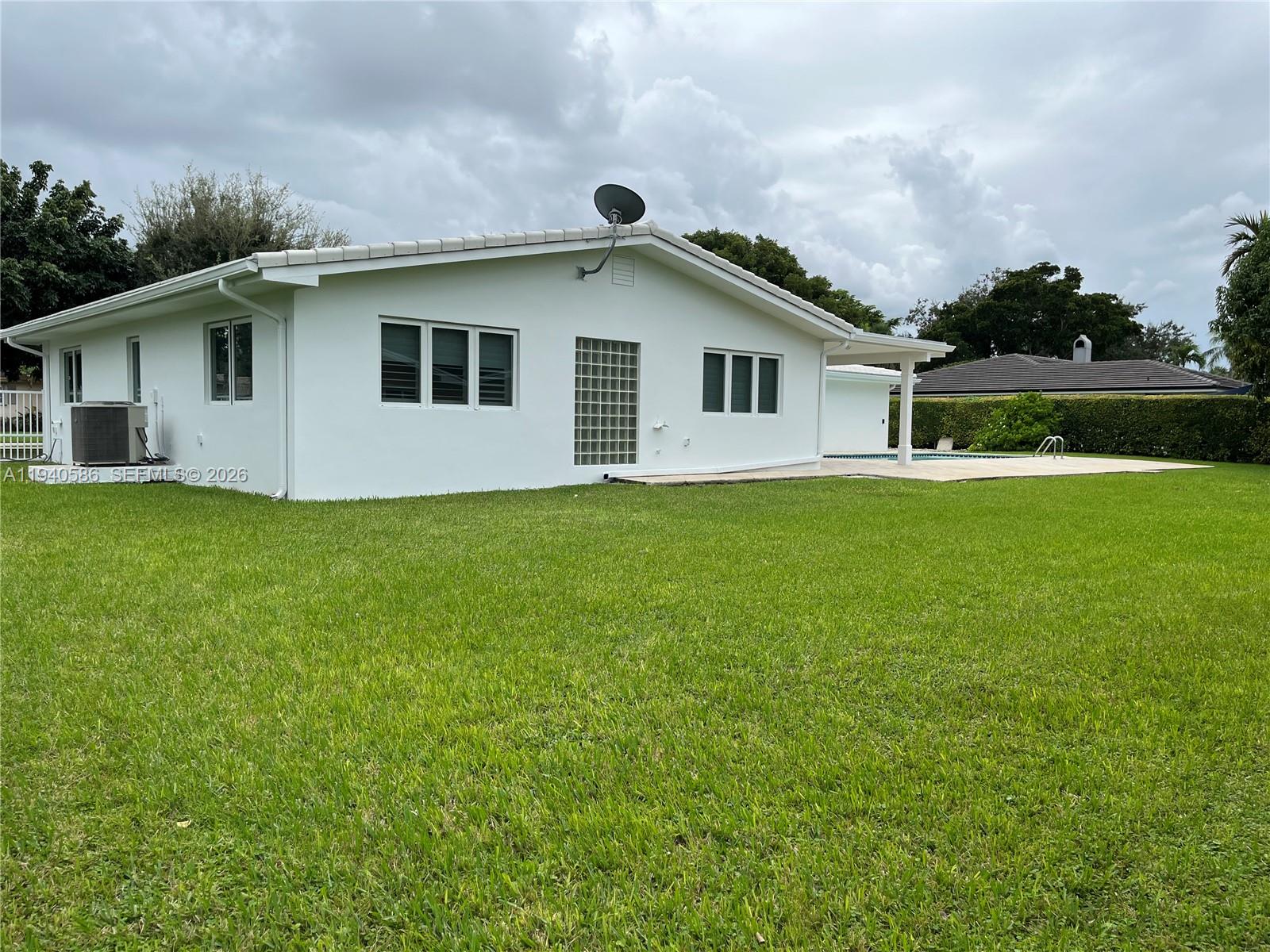 7921 SW 143rd St, Palmetto Bay FL 33158