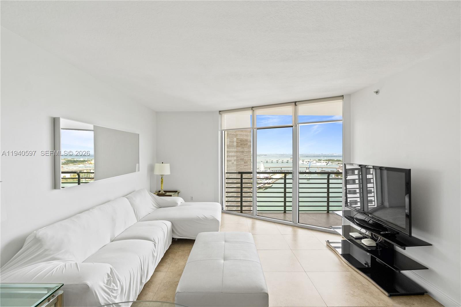 335 S Biscayne Blvd #2910, Miami FL 33131