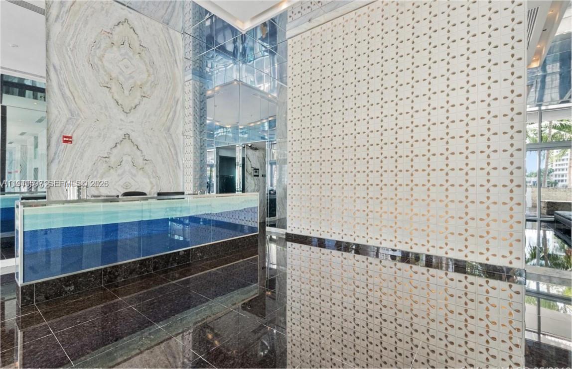335 S Biscayne Blvd #2910, Miami FL 33131