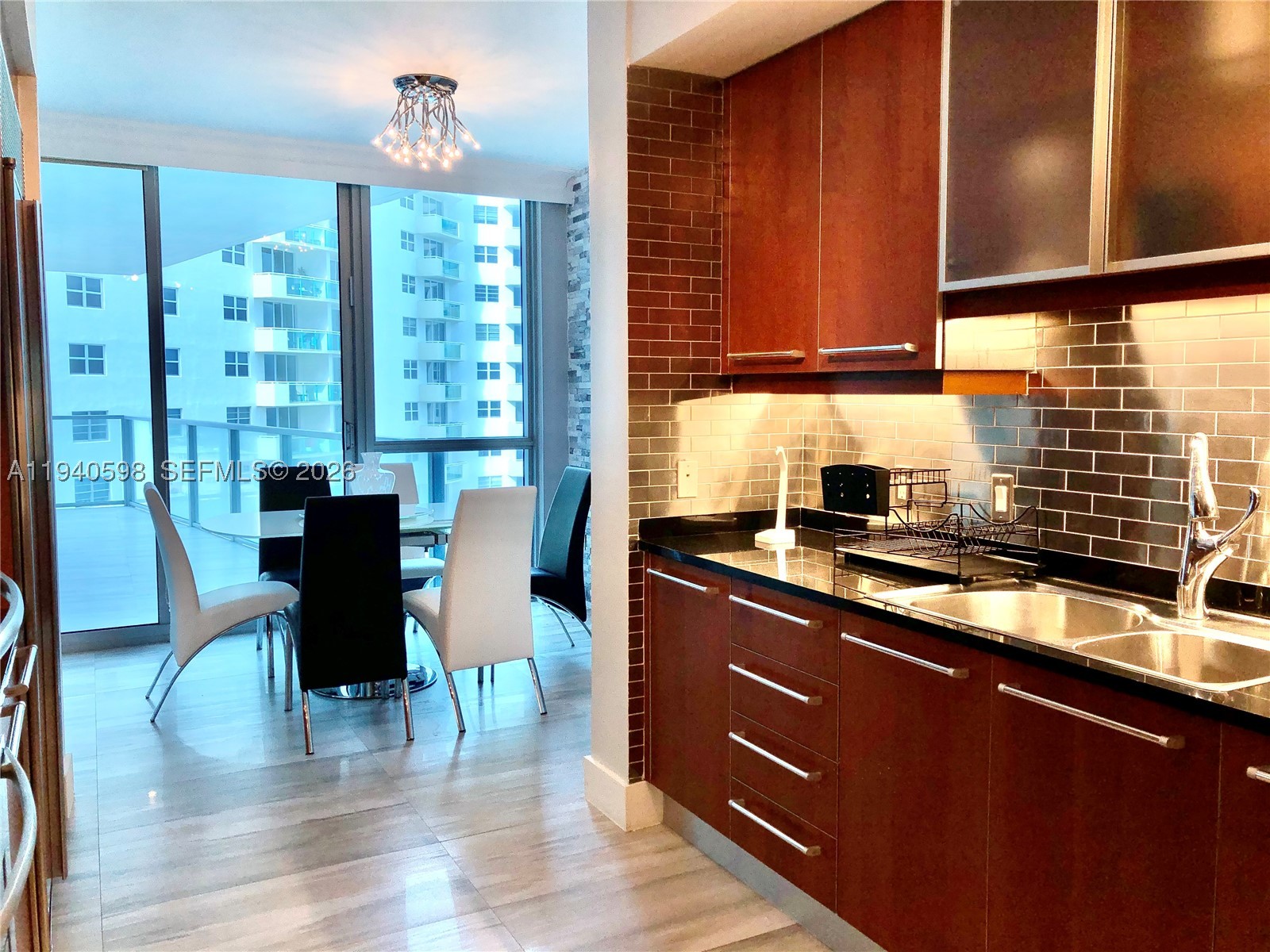 3101 S Ocean Dr #801, Hollywood FL 33019