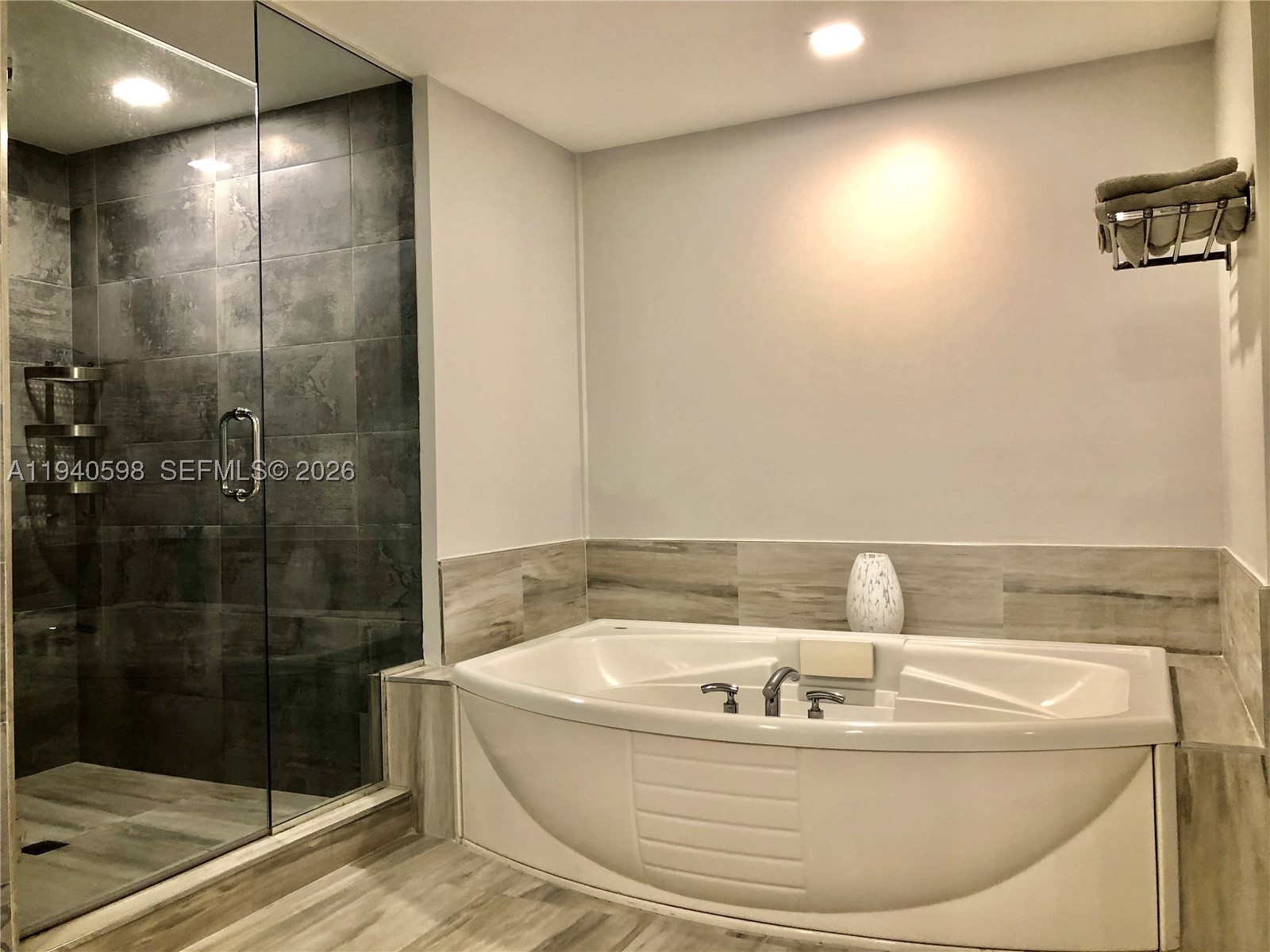 3101 S Ocean Dr #801, Hollywood FL 33019