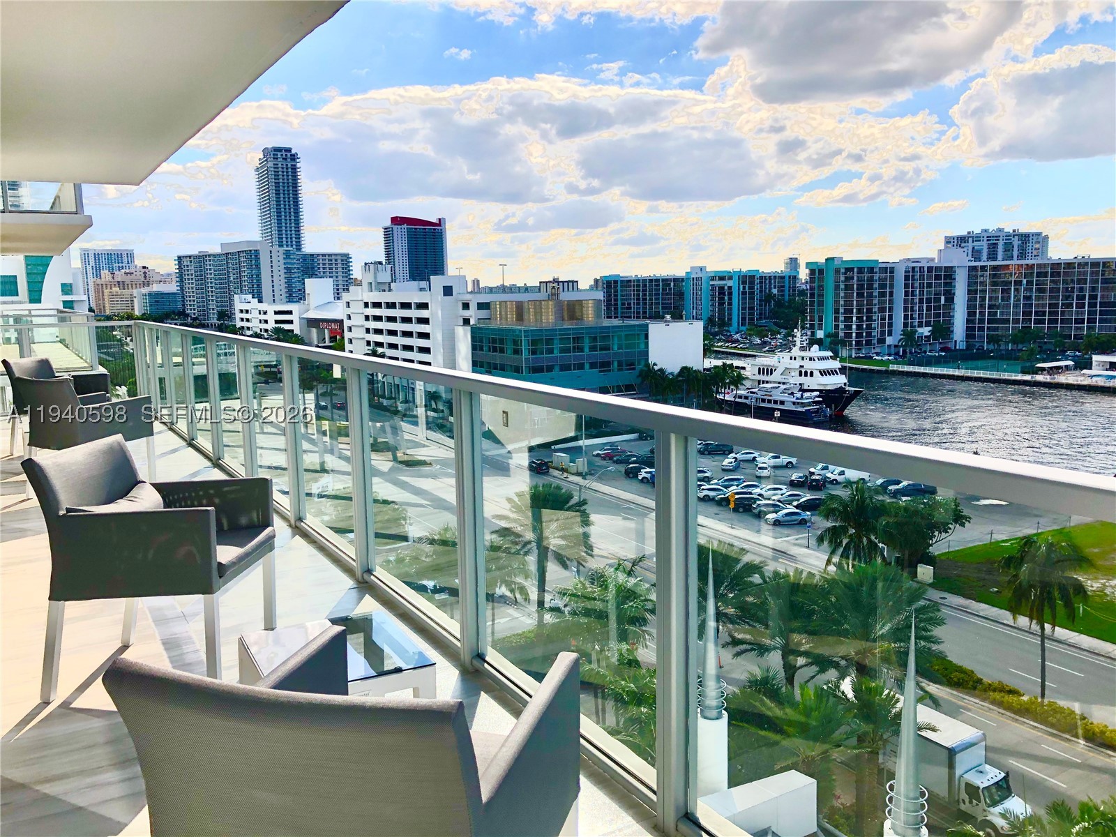 3101 S Ocean Dr #801, Hollywood FL 33019