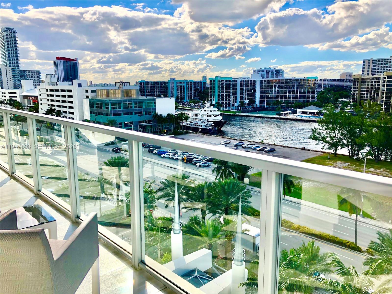 3101 S Ocean Dr #801, Hollywood FL 33019