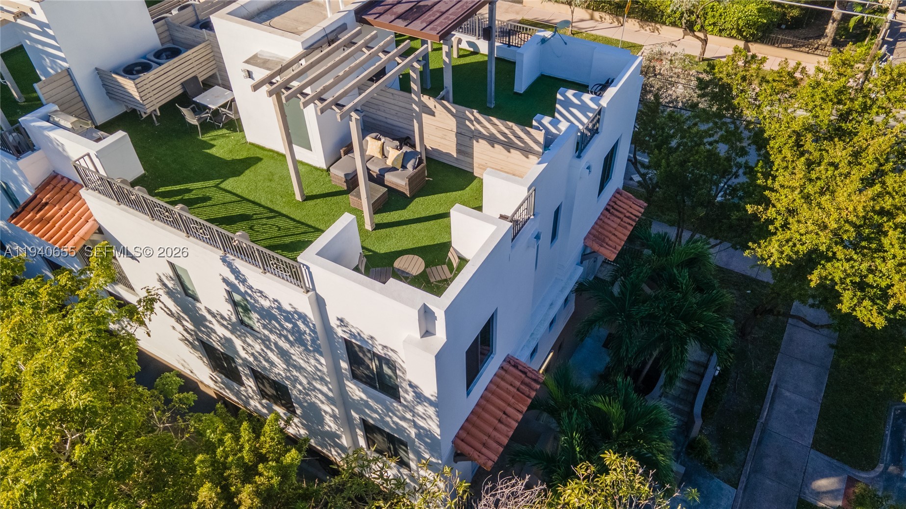 1405 Galiano St #4, Coral Gables FL 33134