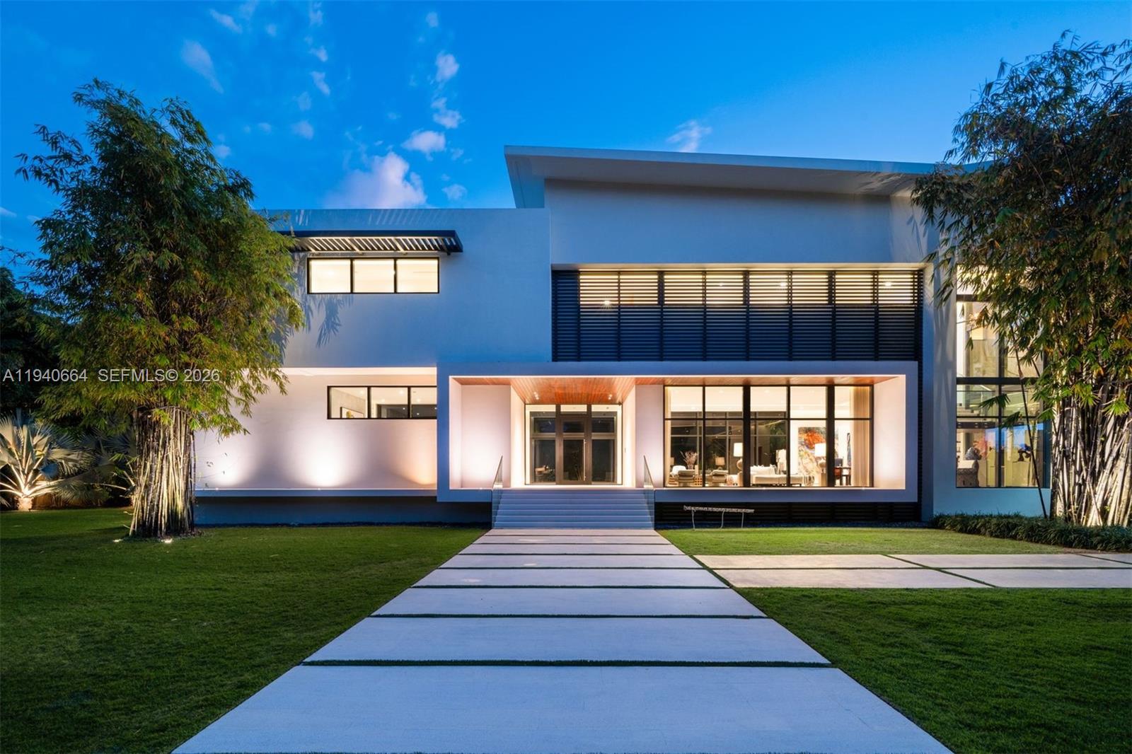 4780 SW 86th Ter, Miami FL 33143