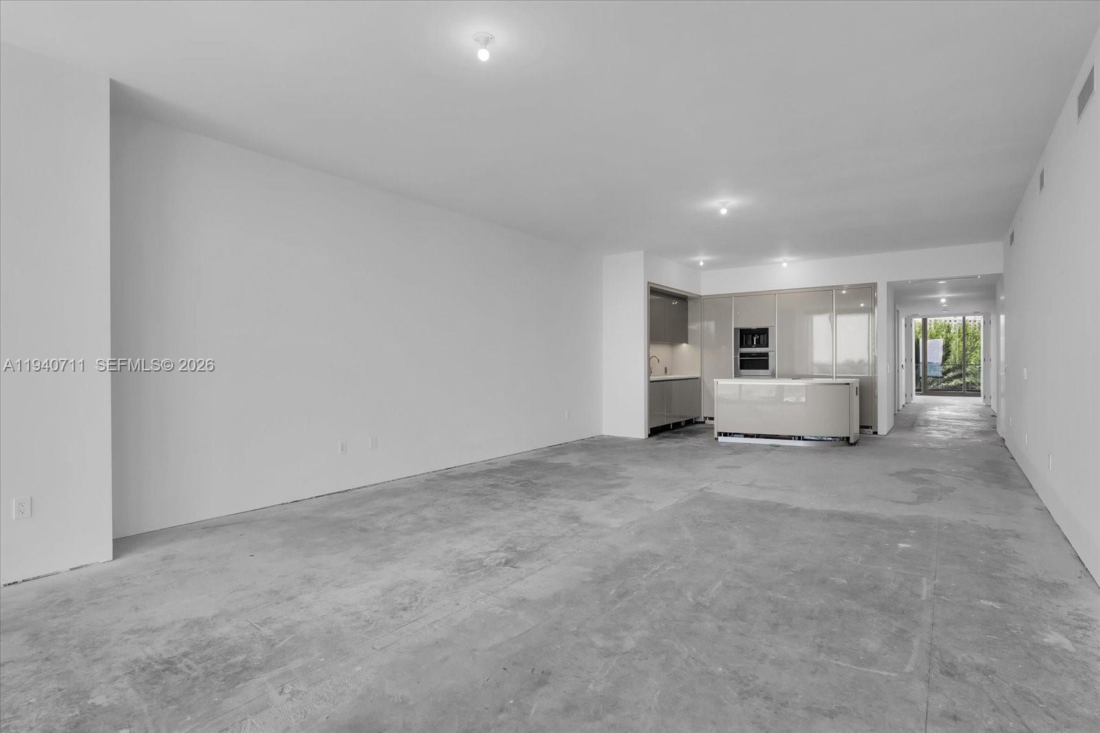 18975 Collins Ave #302, Sunny Isles Beach FL 33160