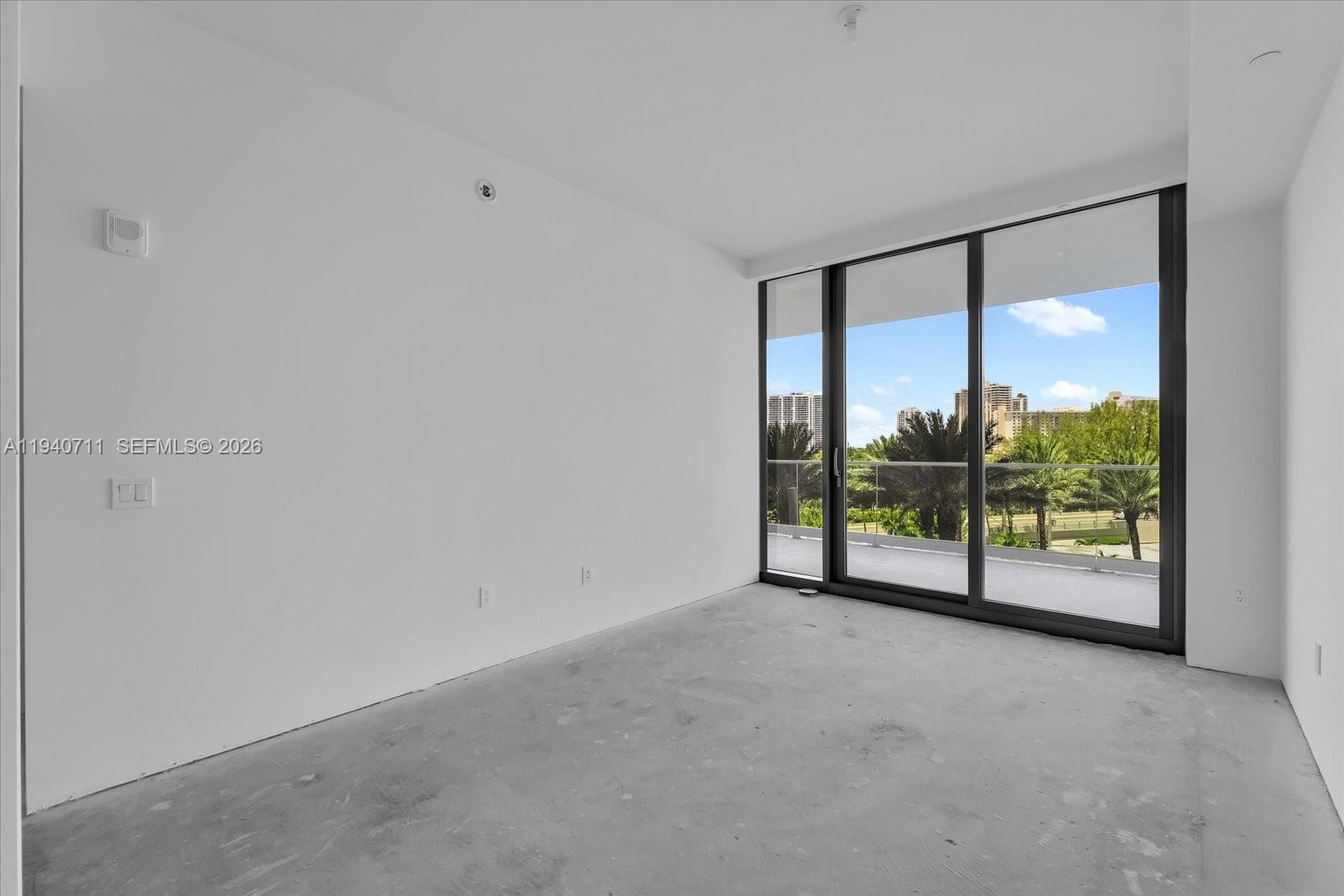 18975 Collins Ave #302, Sunny Isles Beach FL 33160
