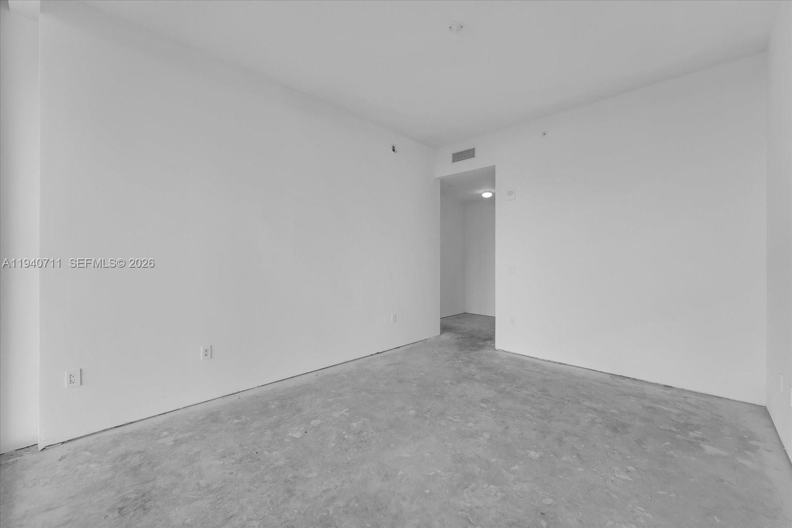 18975 Collins Ave #302, Sunny Isles Beach FL 33160