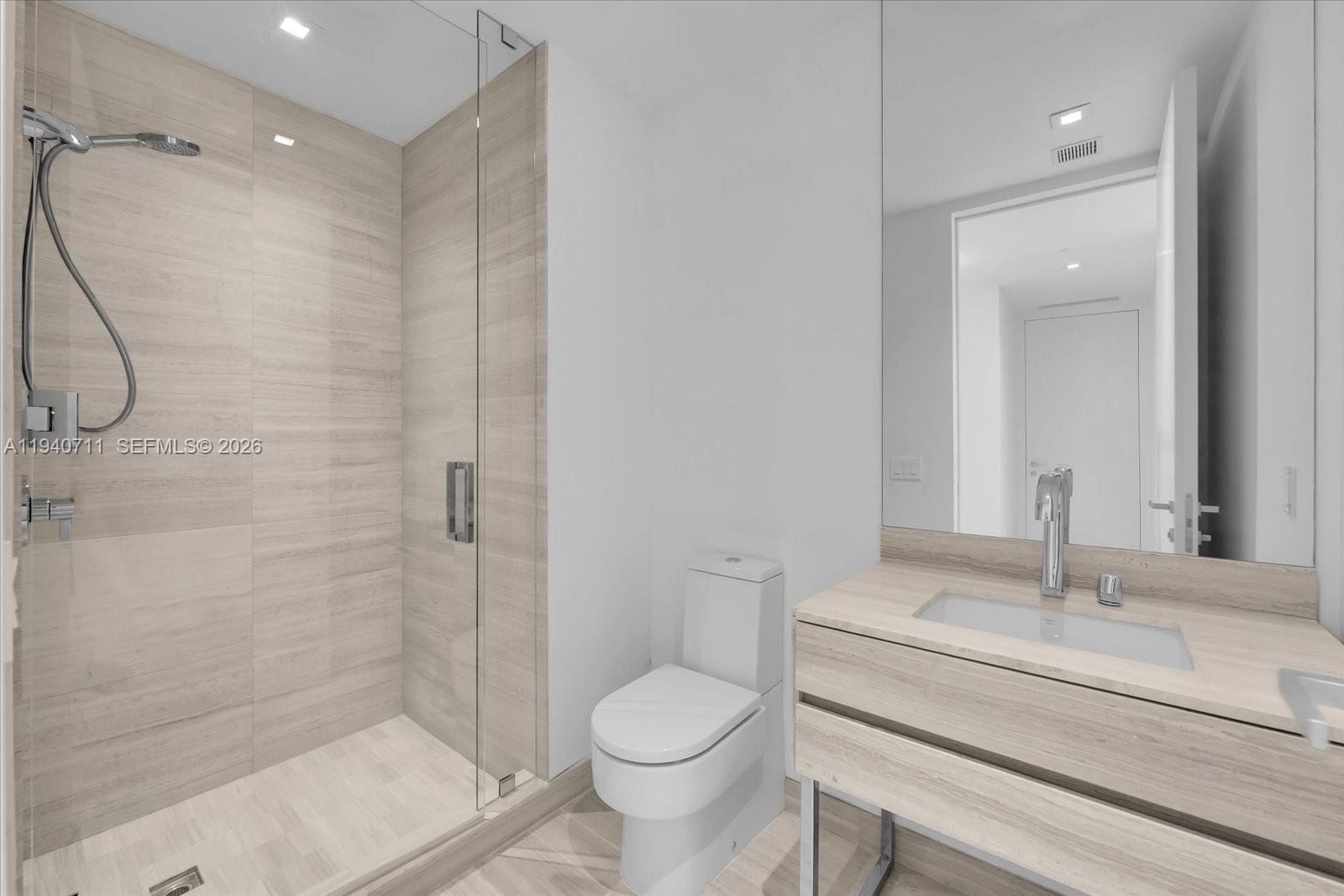 18975 Collins Ave #302, Sunny Isles Beach FL 33160