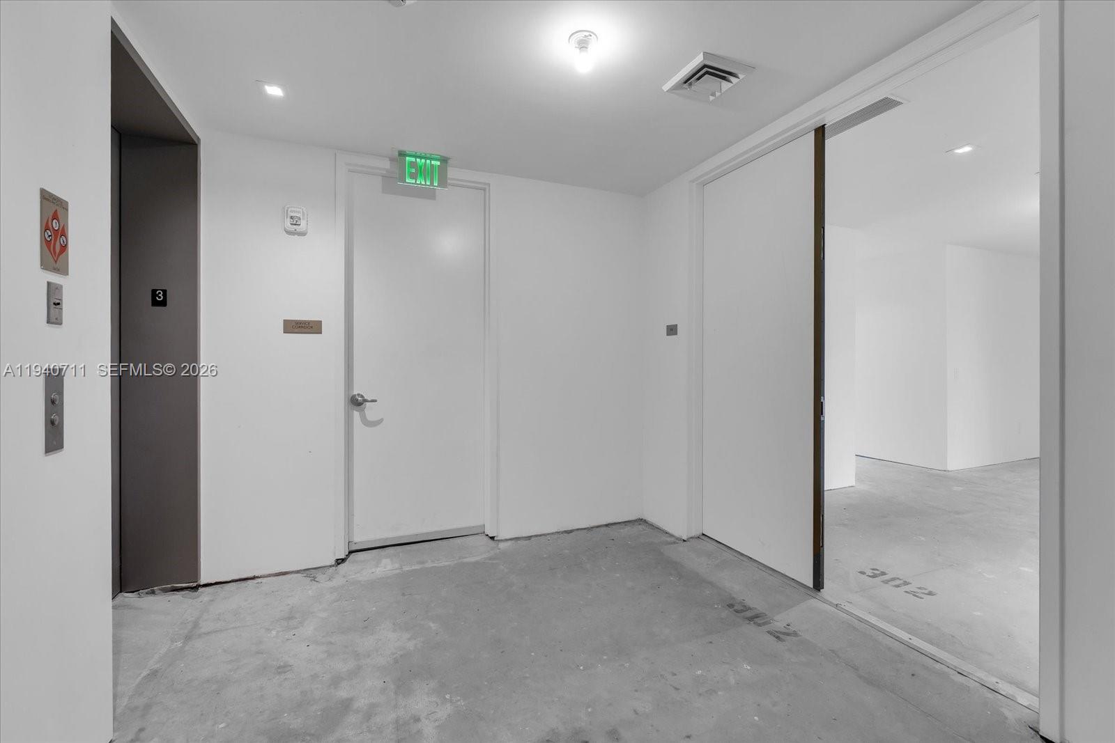 18975 Collins Ave #302, Sunny Isles Beach FL 33160