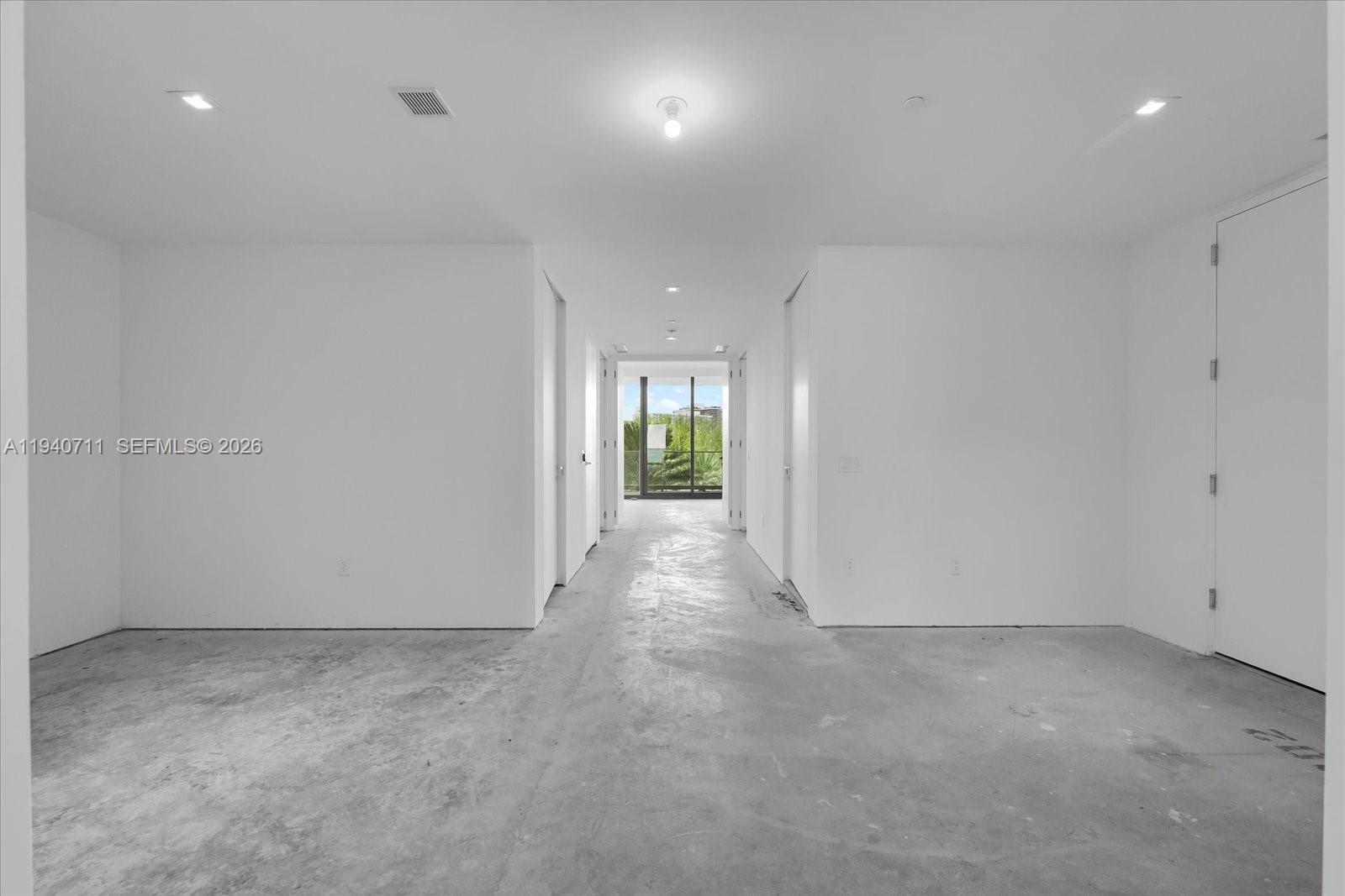 18975 Collins Ave #302, Sunny Isles Beach FL 33160