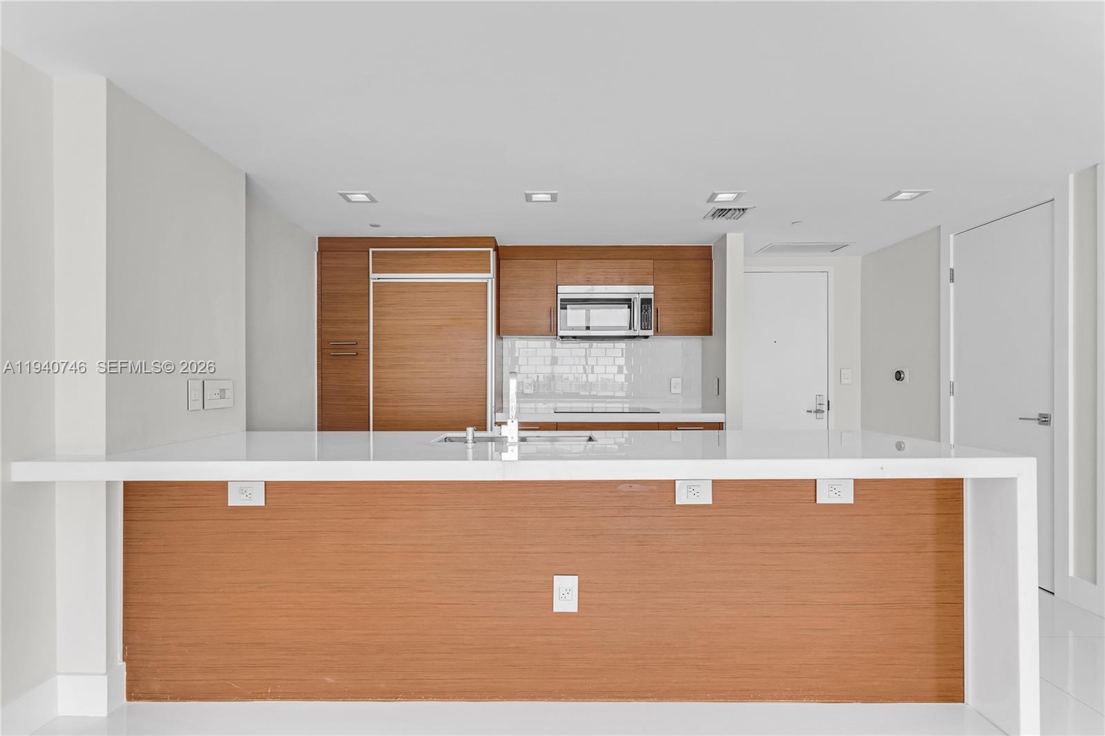 50 Biscayne Blvd #3601, Miami FL 33132
