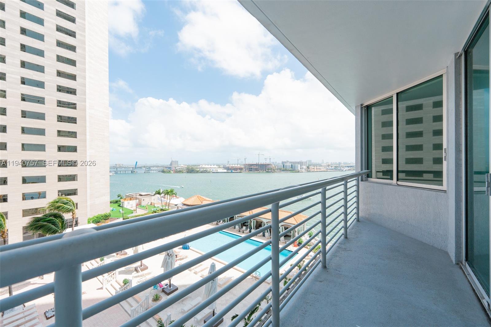 335 S Biscayne Blvd #1108, Miami FL 33131