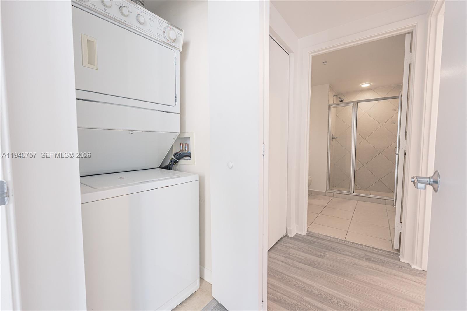 335 S Biscayne Blvd #1108, Miami FL 33131