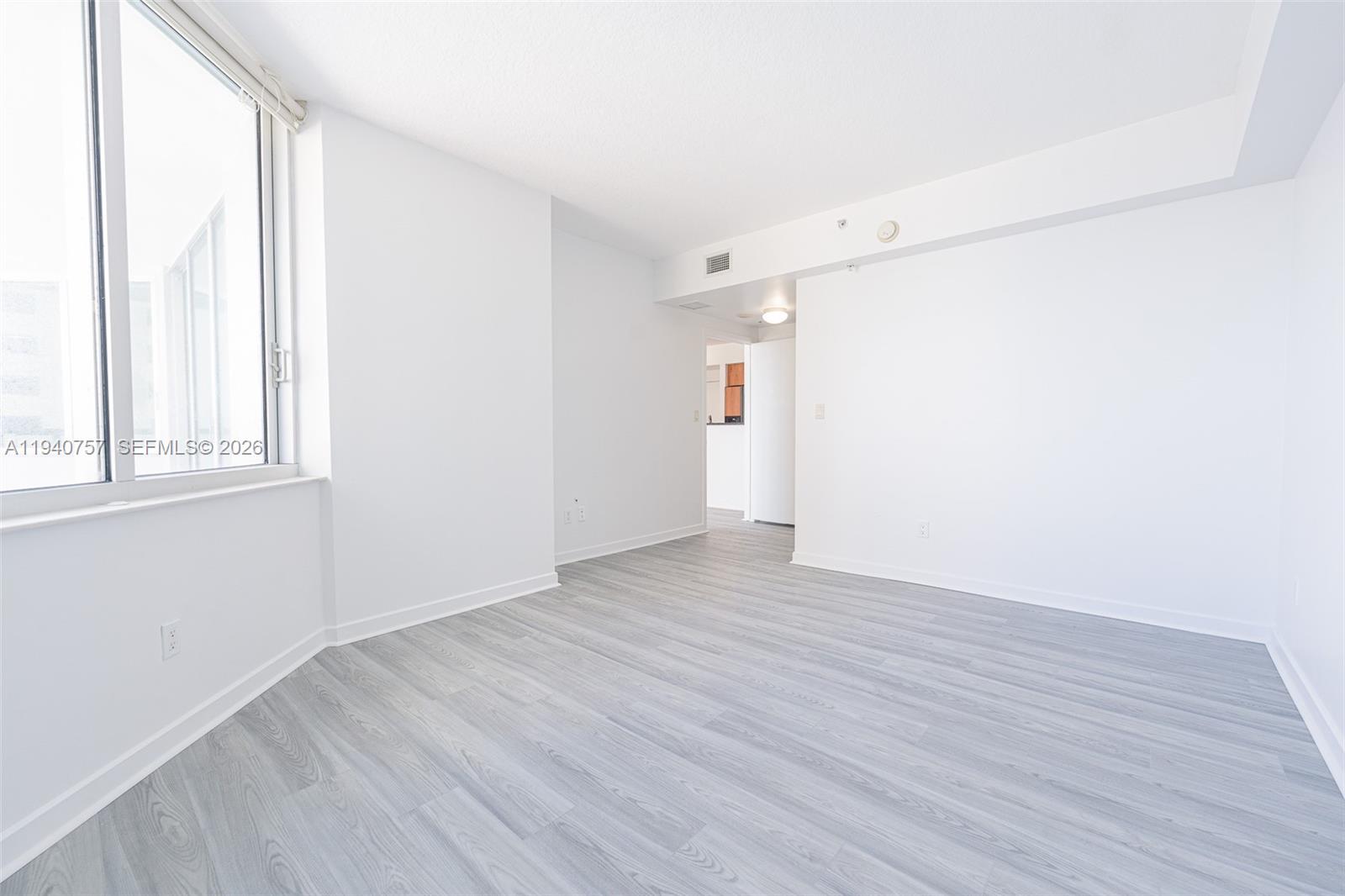 335 S Biscayne Blvd #1108, Miami FL 33131