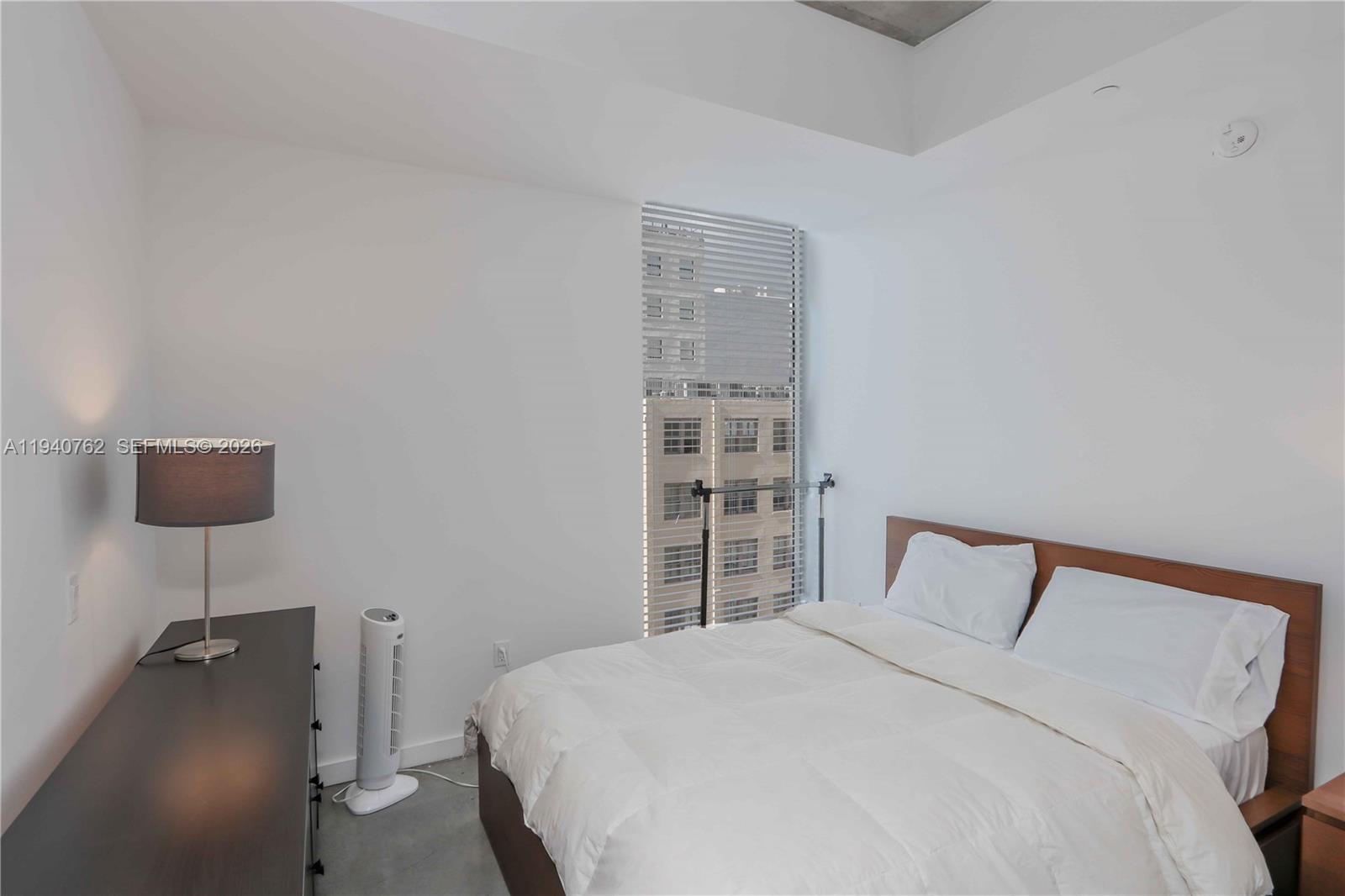 151 SE 1st St #611, Miami FL 33131
