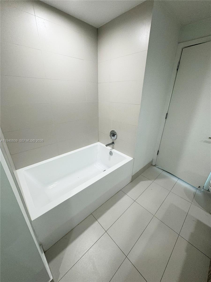 501 NE 31st St #1101, Miami FL 33137