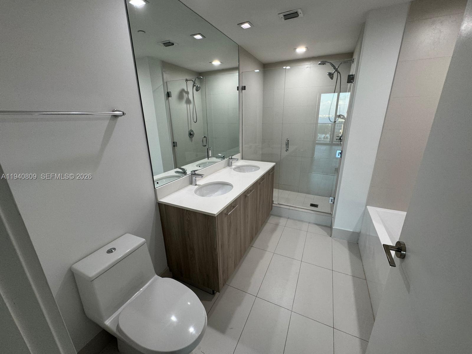 501 NE 31st St #1101, Miami FL 33137