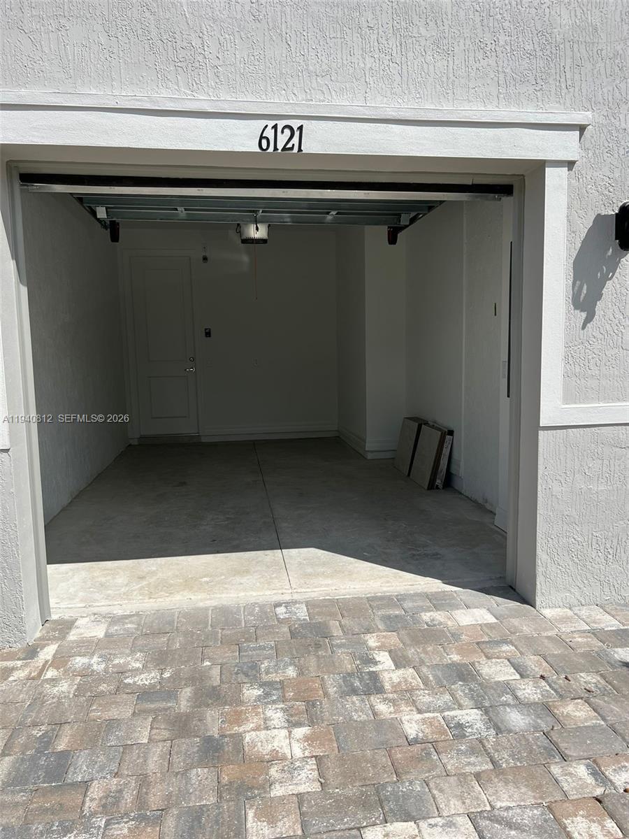 6121 Rancho Ln, Green Acres FL 33415
