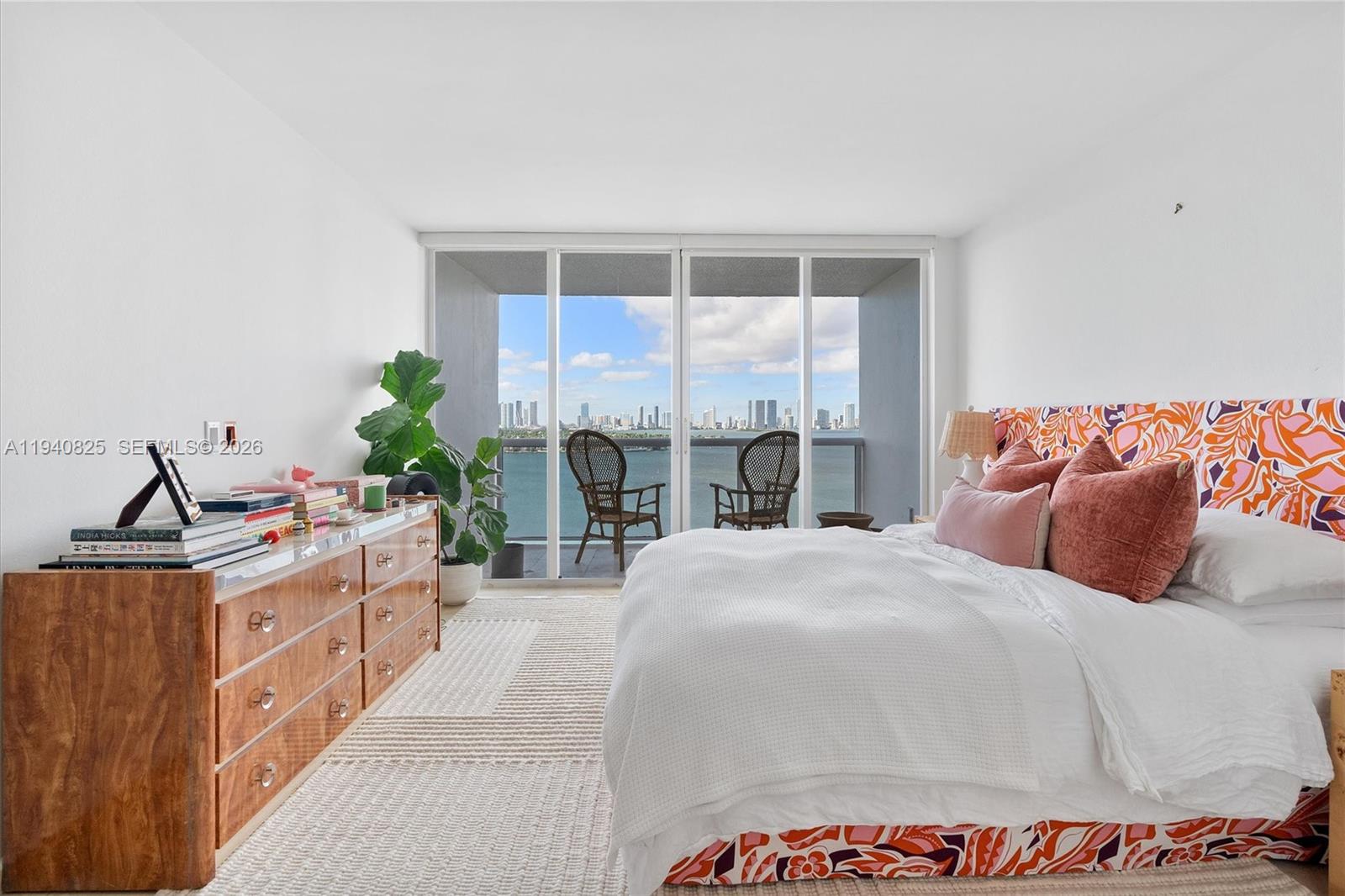 1800 Sunset Harbour Dr #1710, Miami Beach FL 33139
