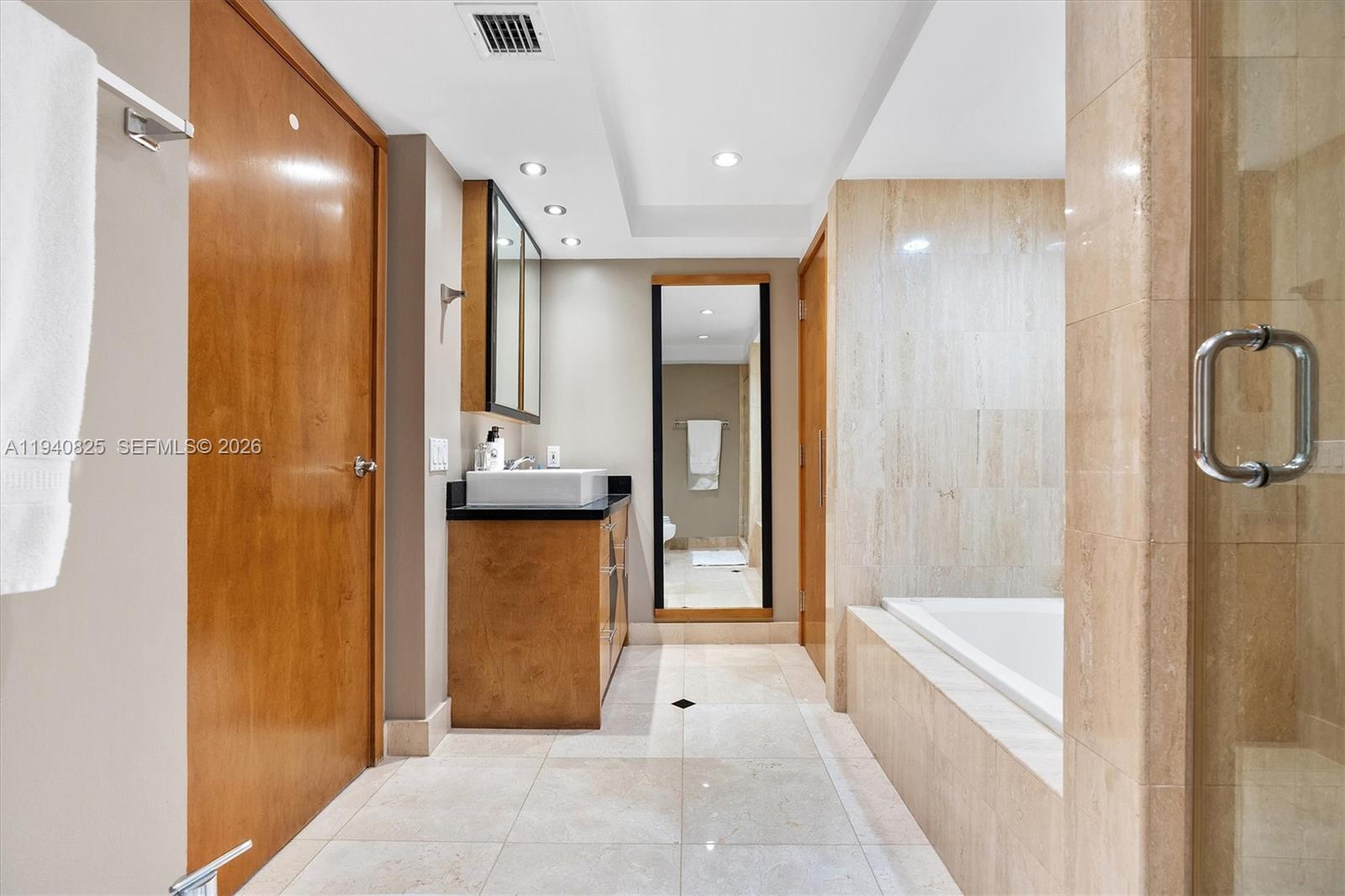 1800 Sunset Harbour Dr #1710, Miami Beach FL 33139