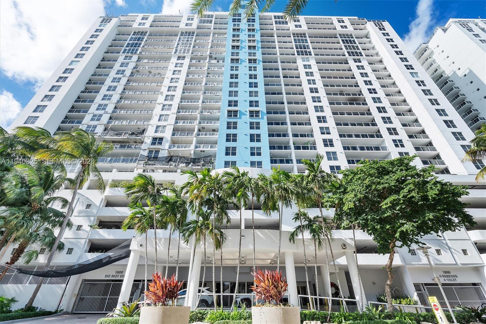 1800 Sunset Harbour Dr #1710, Miami Beach FL 33139