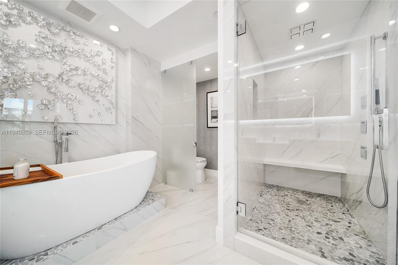 400 Alton Rd #409, Miami Beach FL 33139