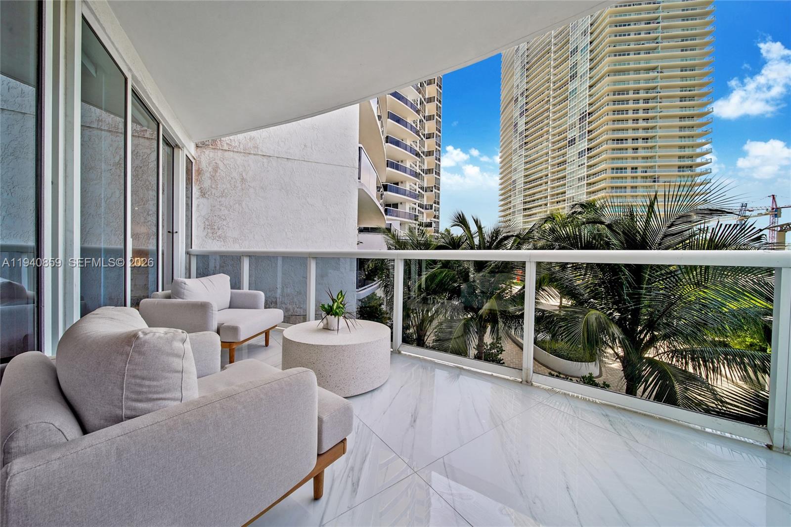 400 Alton Rd #409, Miami Beach FL 33139