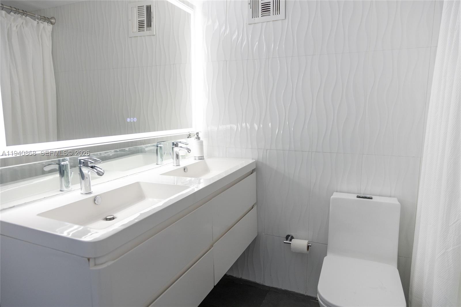 1200 West Ave #708, Miami Beach FL 33139