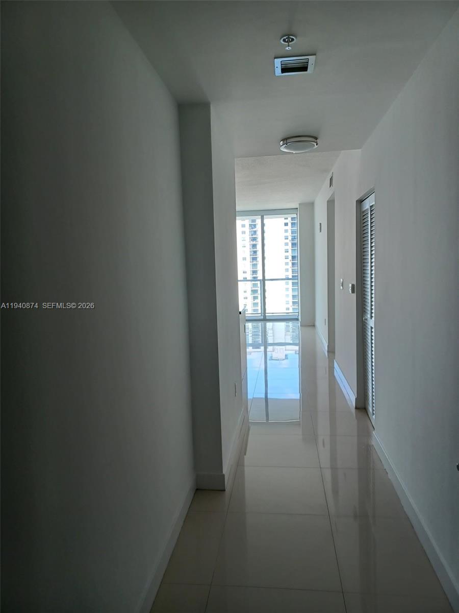 Miami FL 33130 - A11940874