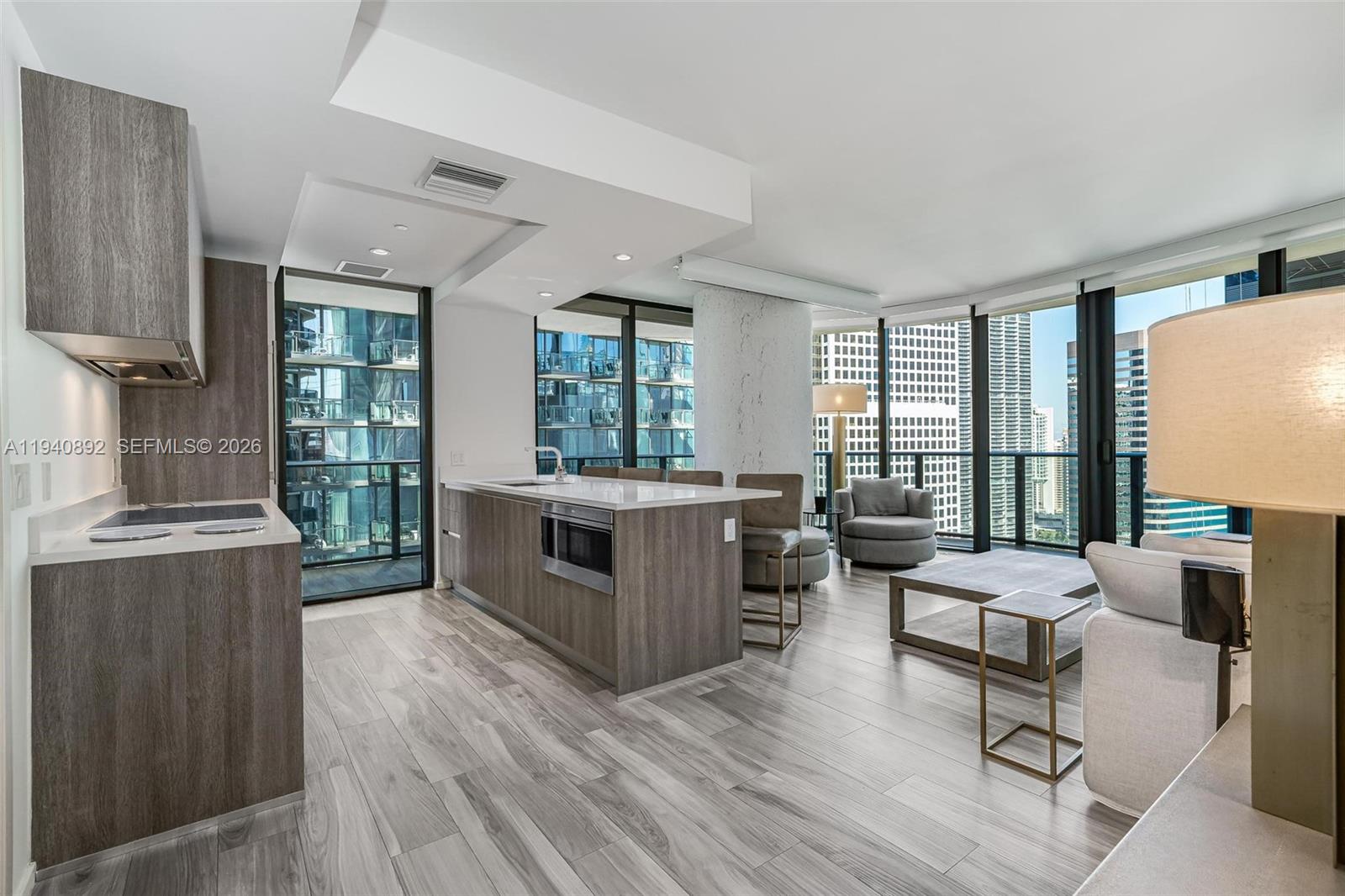 801 S Miami Ave #2905, Miami FL 33130